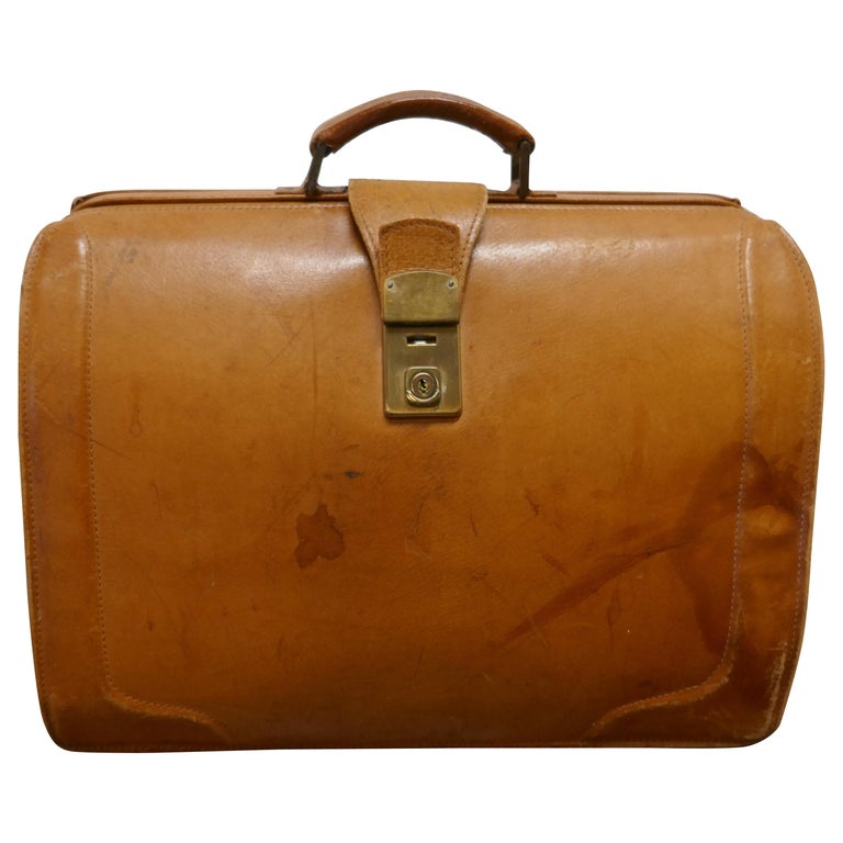 Large Vintage Leather Brief Case, Doctors Bag For Sale