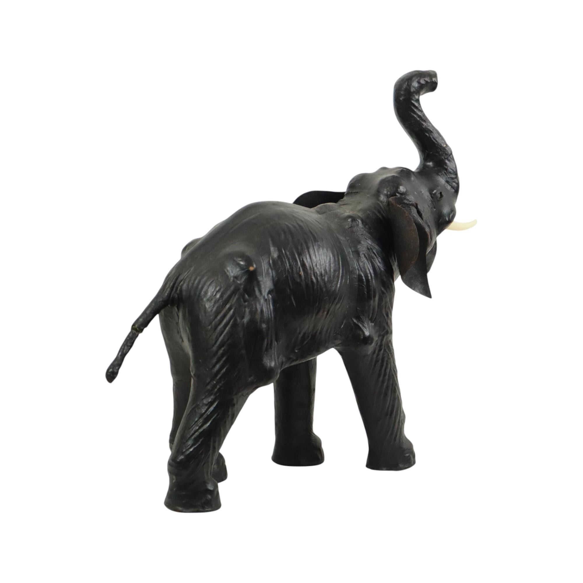 Grande scultura in pelle vintage di elefante in stile Omersa 50 cm in vendita 4