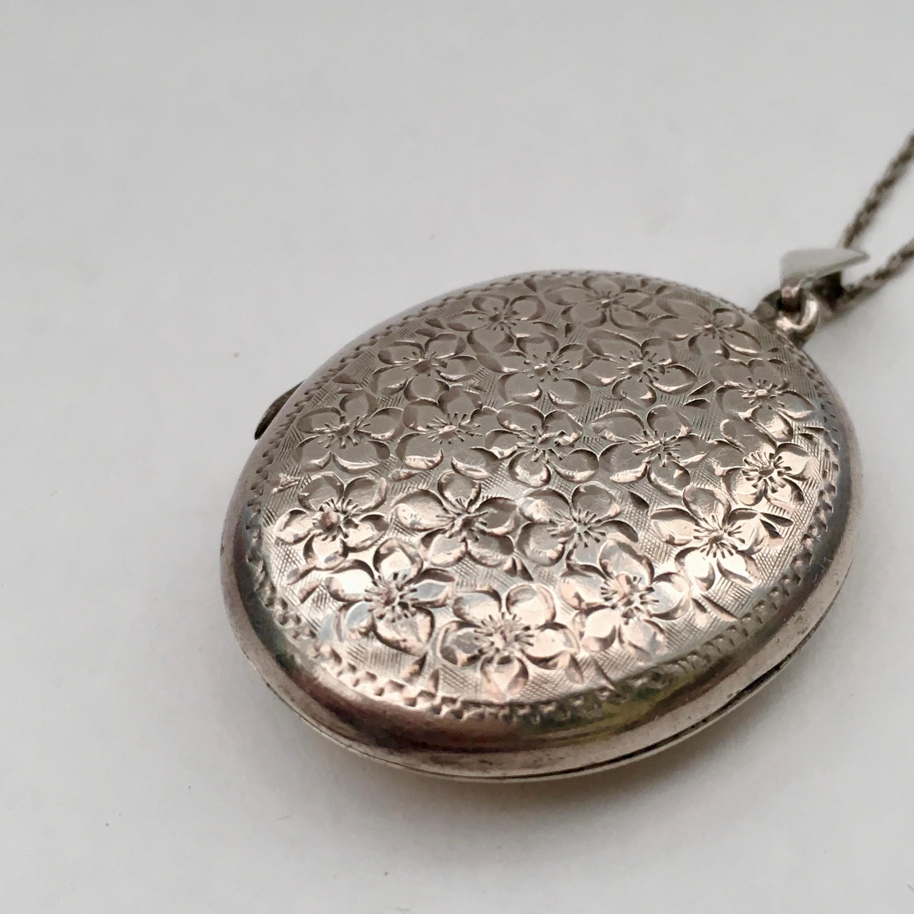 forget me not locket