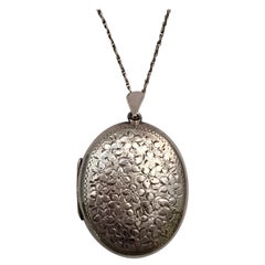 Large Retro Locket Silver Forget Me Not Engraved Floral Pendant Necklace