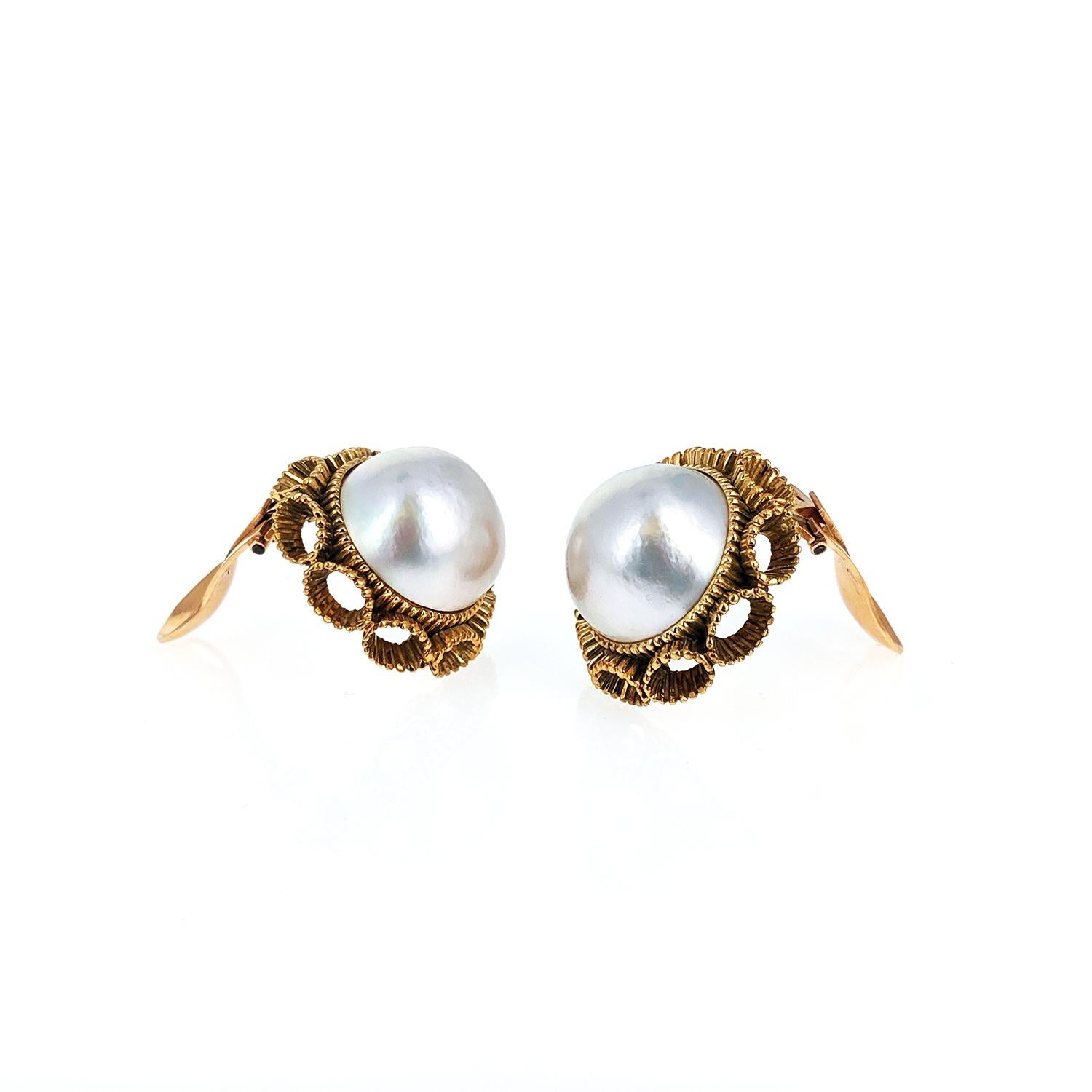 Modern Vintage Mabe Pearl Yellow Gold Clip Earrings For Sale