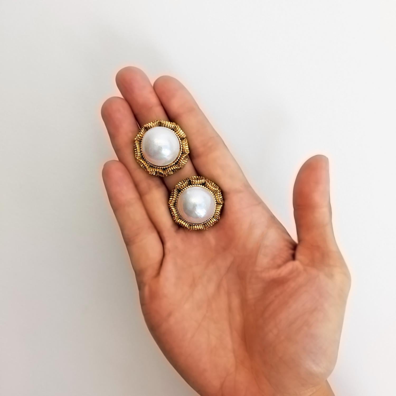 Vintage Mabe Pearl Yellow Gold Clip Earrings For Sale 2