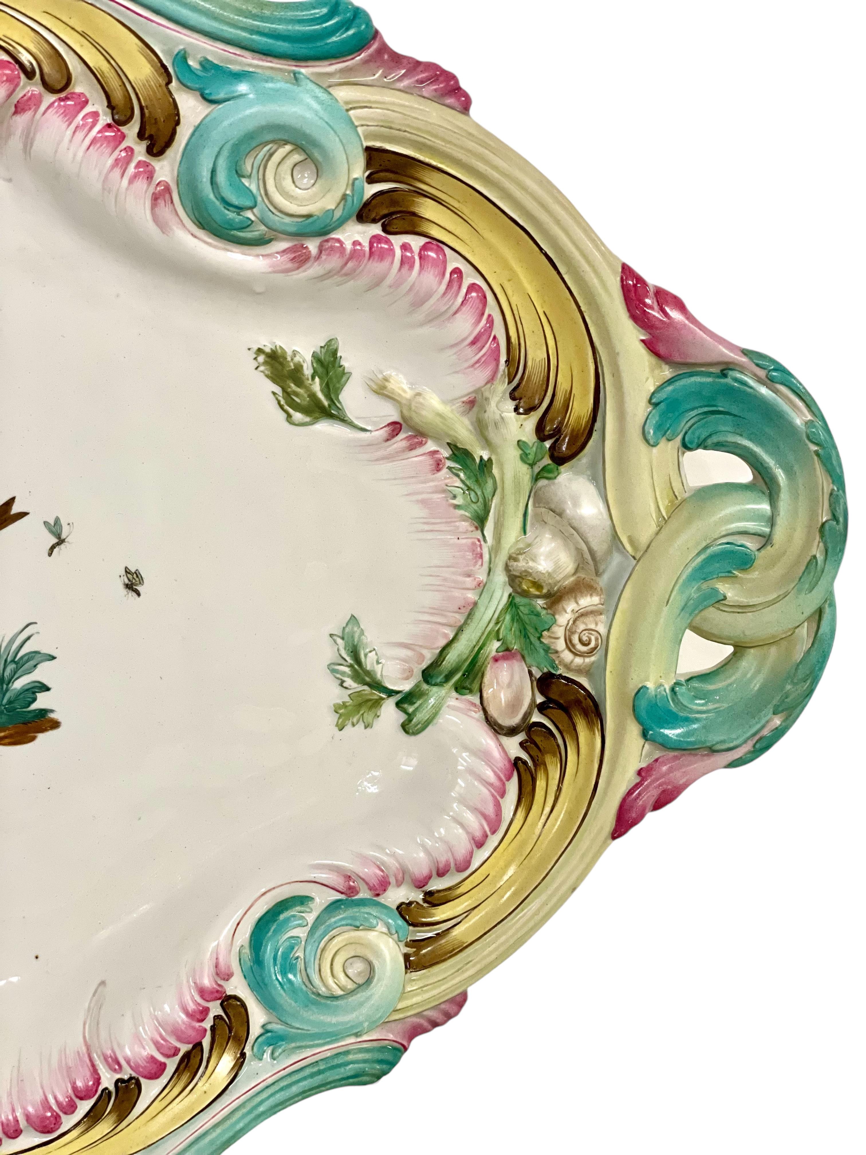19th Century Large Majolica Serving Platter For Sale 1