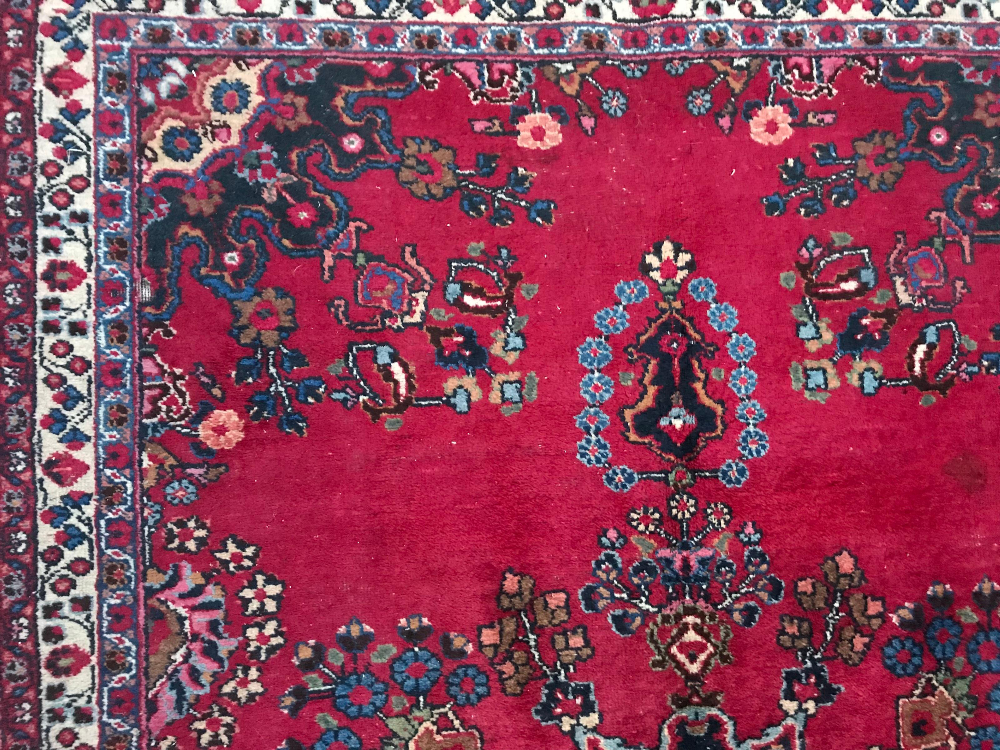 Bobyrug's Großer Vintage Mashhad-Teppich (Handgeknüpft) im Angebot