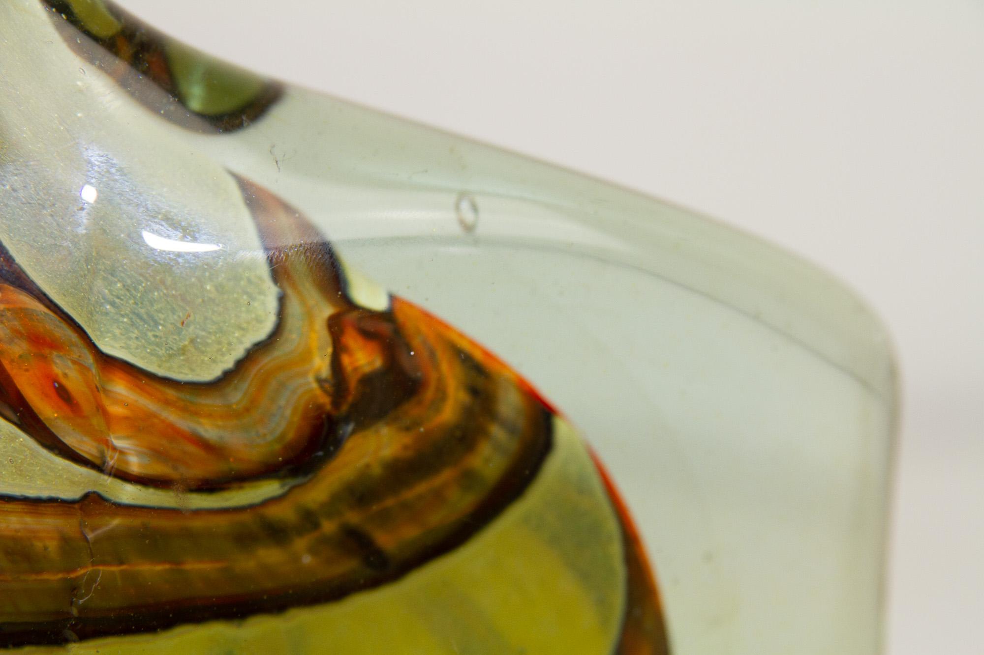 Große Fischvase aus Mdina-Glas von Michael Harris, 1980. im Angebot 7