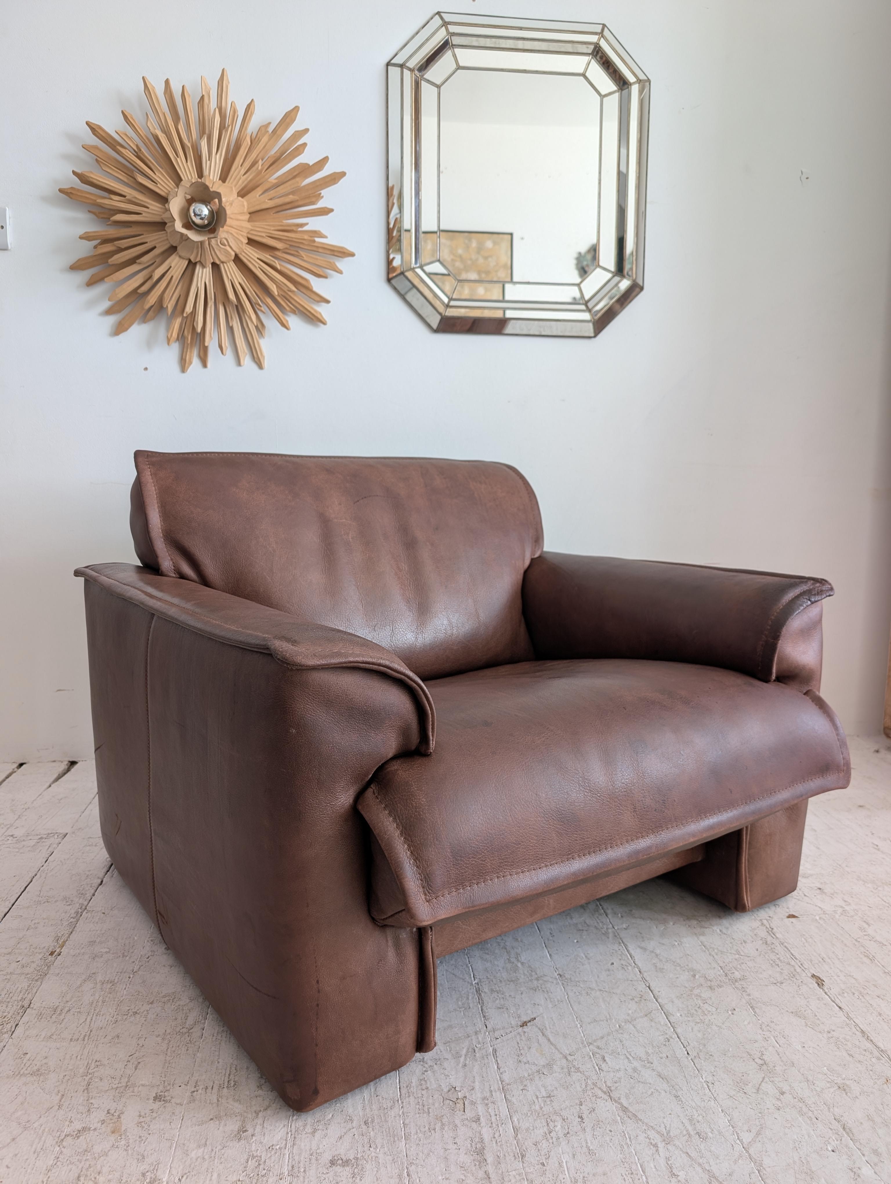 Cuir Grand fauteuil vintage en cuir de buffle du milieu du siècle par Leolux, Hollande, années 1970 en vente