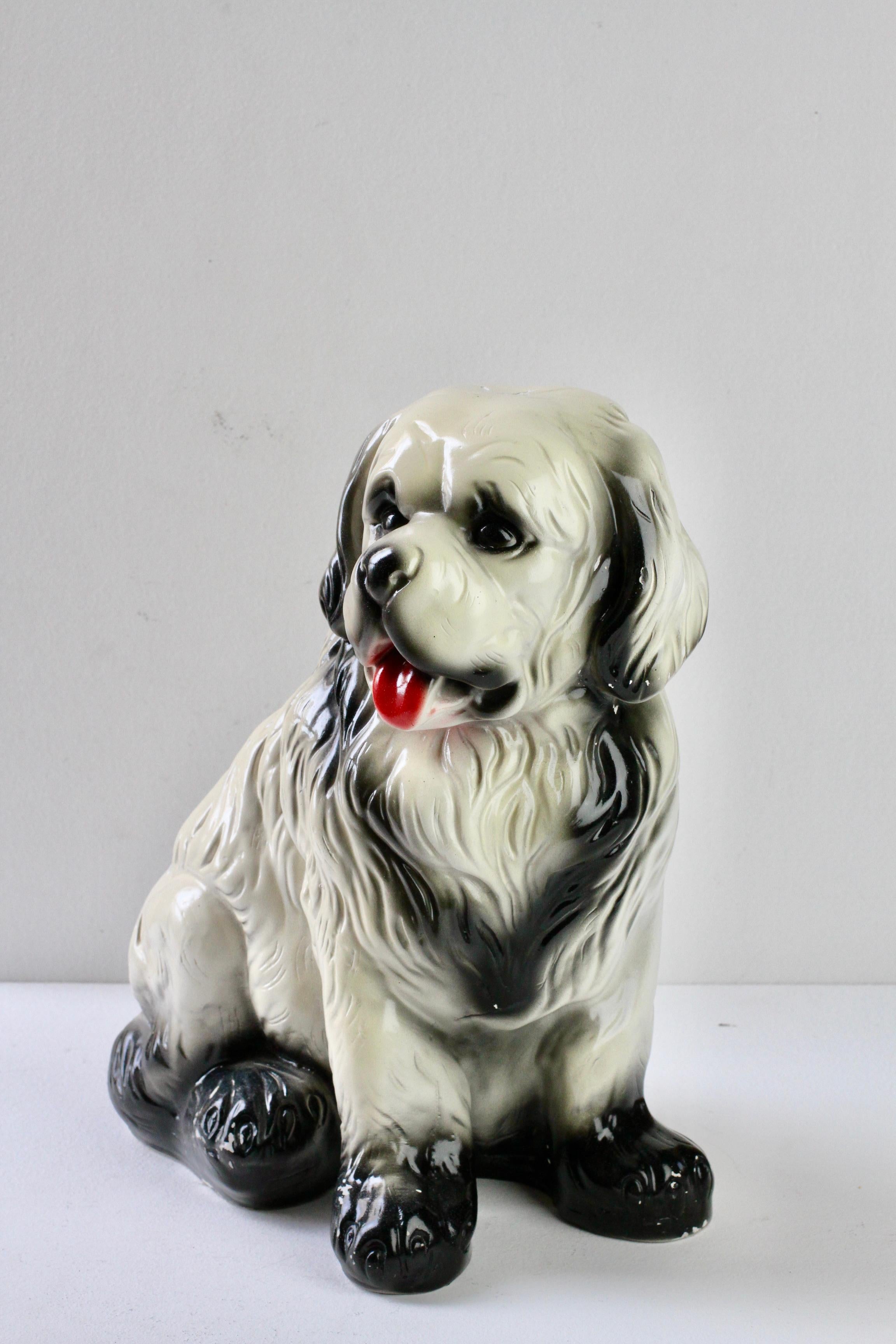 Tedesco Grande scultura di cane San Bernardo in ceramica smaltata della metà del secolo scorso, circa 1960 in vendita