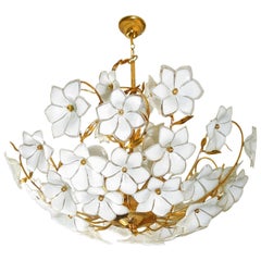 Grand lustre vintage italien du milieu du siècle en verre d'art Murano Venini avec fleurs et dorures