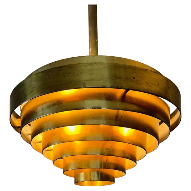 Large Vintage, Mid Century Modern Handcrafted Brass Round 8 Layers ...
