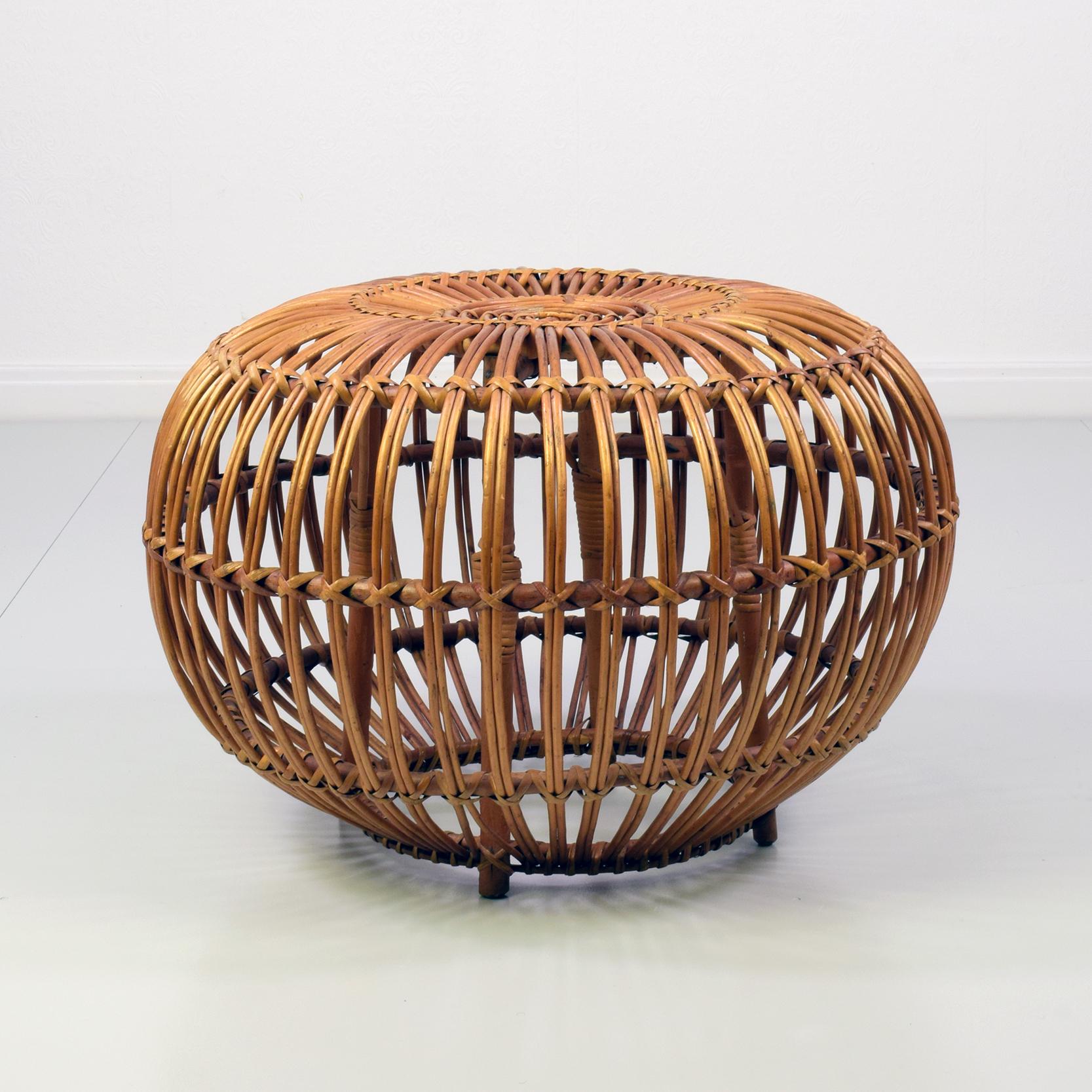 Large Vintage Midcentury Rattan Cane Ottoman by Franco Albini for Bonacina In Good Condition In London, GB