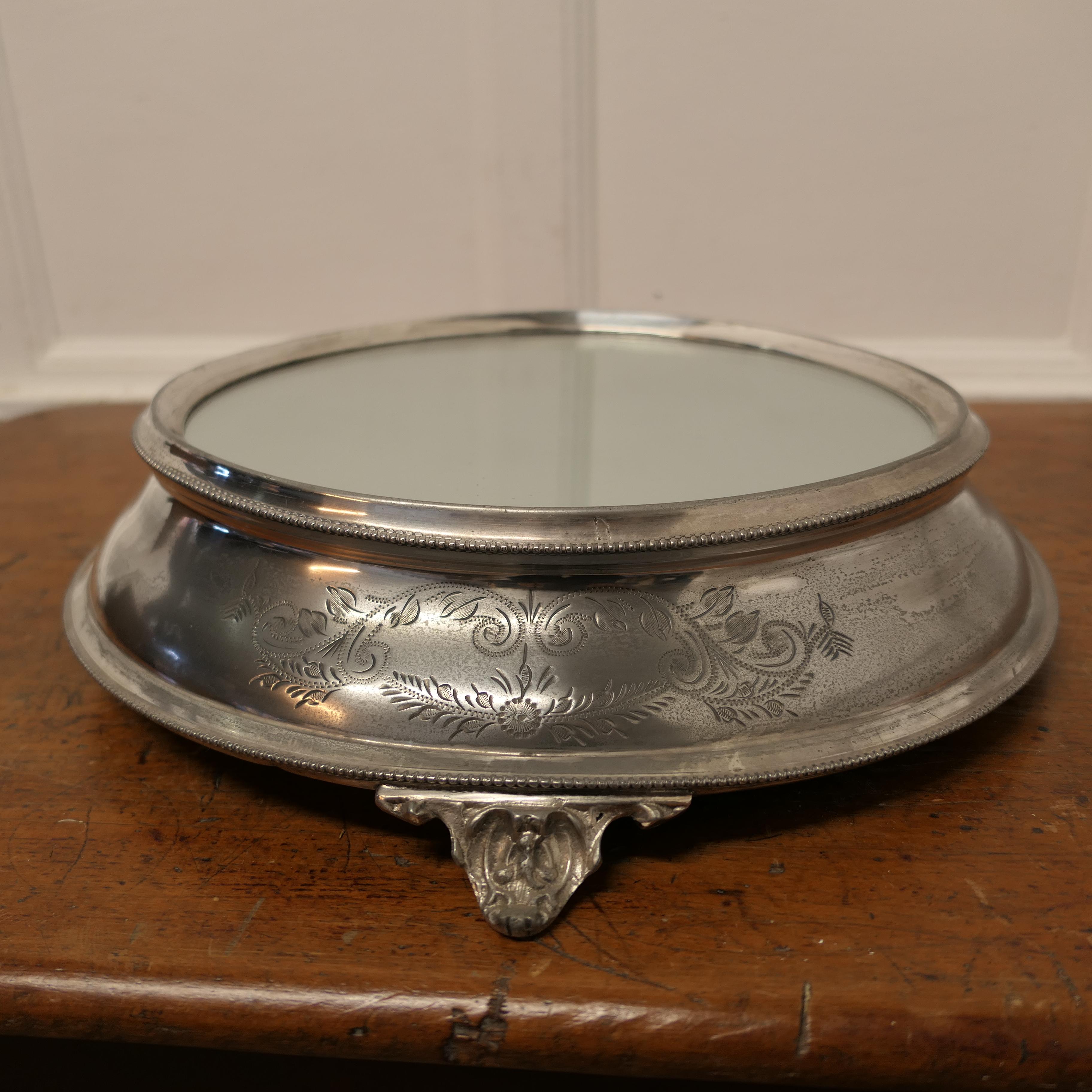 Adam Style Large Vintage Mirror Top Silver Plate Christmas Cake Stand   