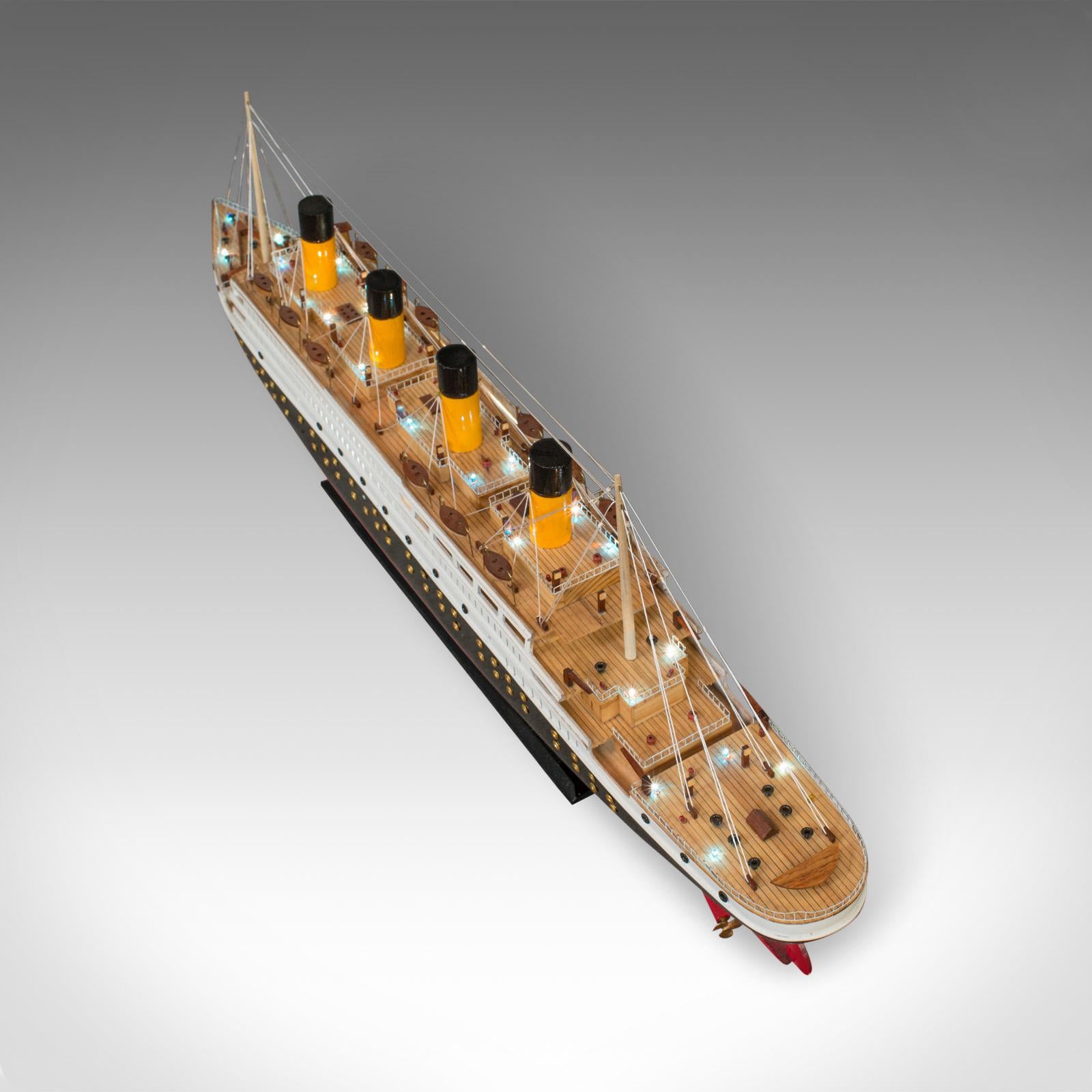 20th Century Large Vintage Model Titanic, English, Collectible, Model, Ship, Display, Lights