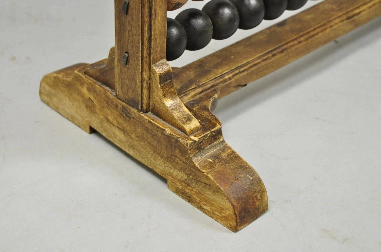 Grand boulier mathématique mongol vintage en bois avec boules en bois peintes en vente 3