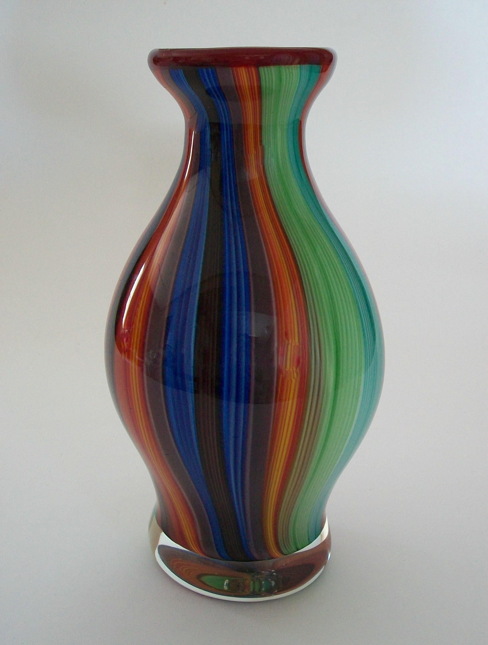 Moderne Grand vase vintage en verre de Murano multicolore - Italie - Fin du 20e siècle en vente