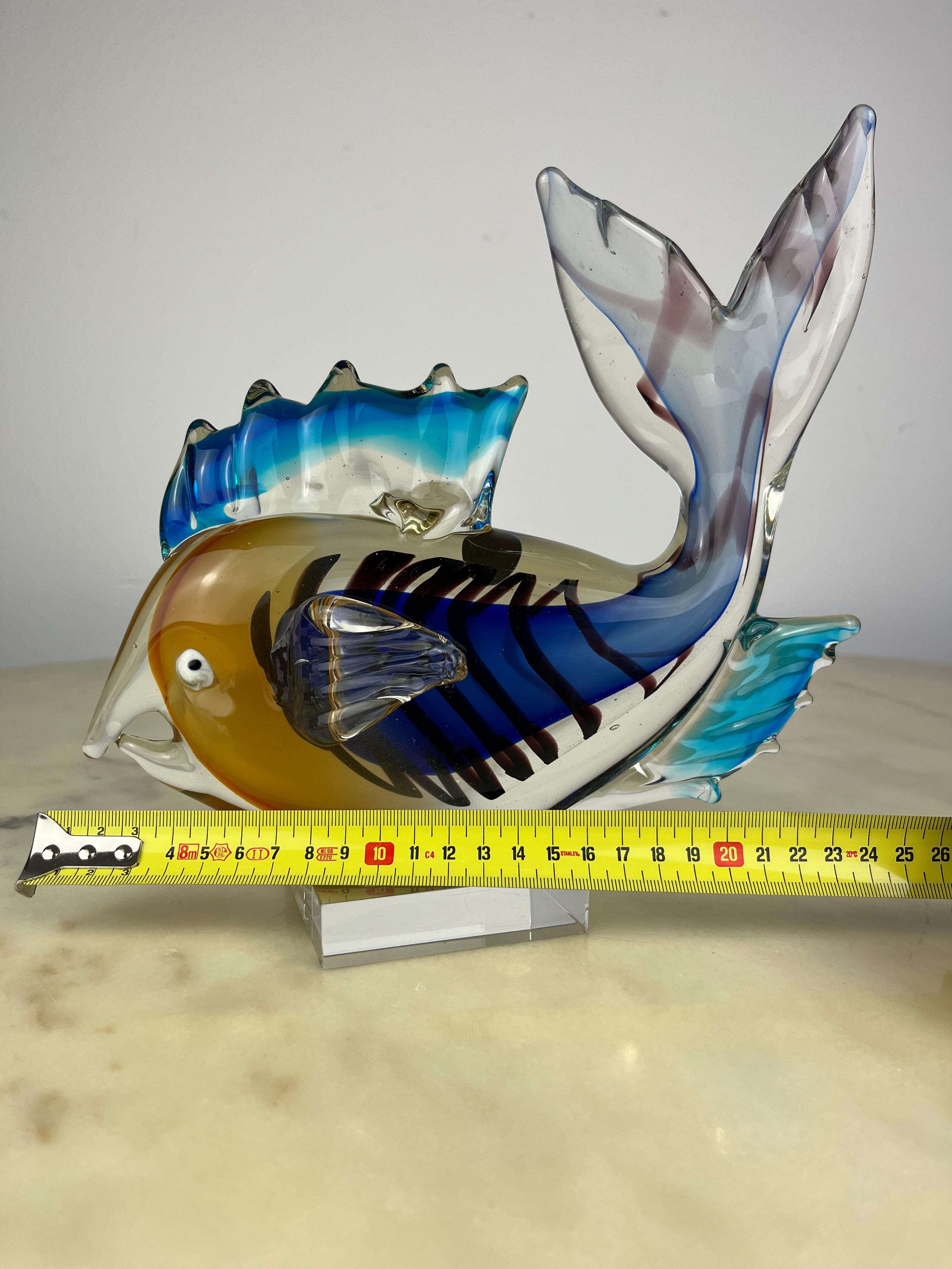 Large Vintage Murano Glass Fish, Italy, 1970s
It has always belonged to my family, purchased by my grandparents in Murano. Perfectly preserved, intact, it has small signs of aging.