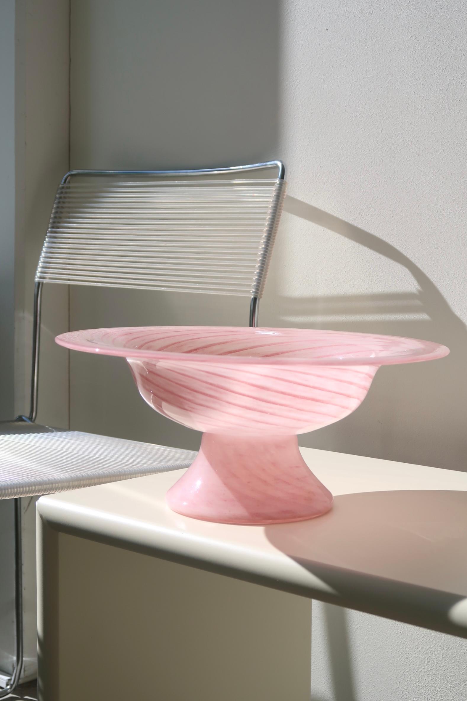 Large Vintage Murano Italian 1970s Mouth Blown Centerpiece Bowl Pink Swirl Glass 1