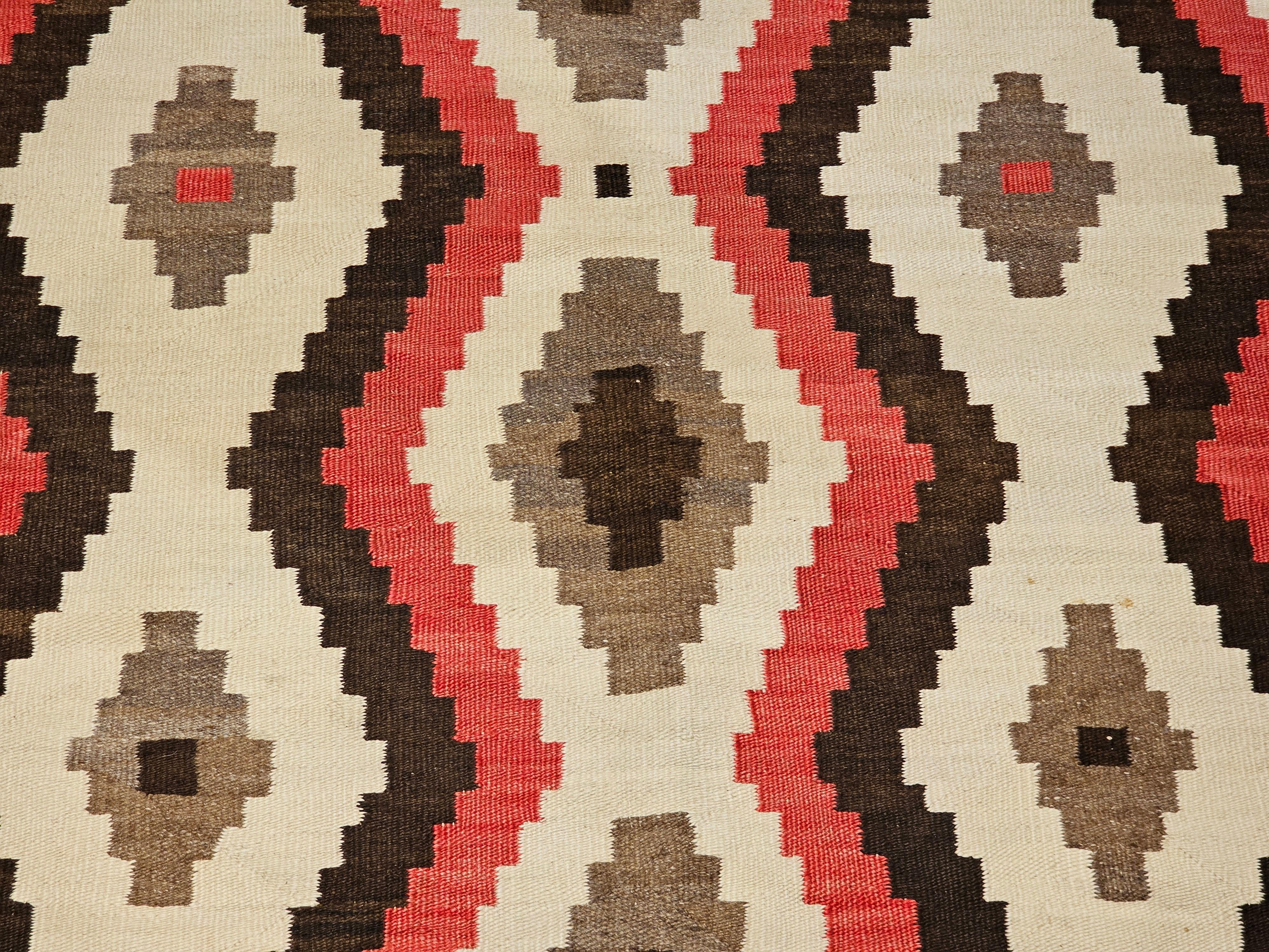 Large Vintage Native American Navajo Rug in White, Red, Brown, Chocolate In Good Condition For Sale In Barrington, IL
