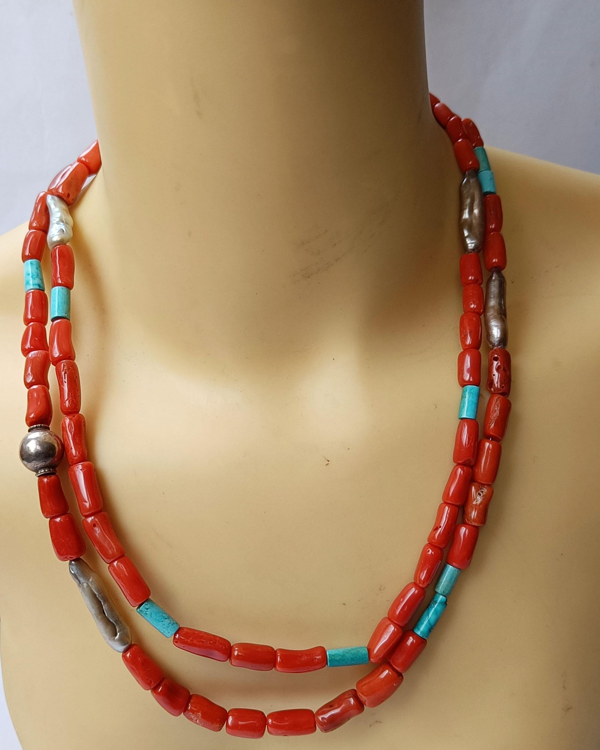 Hand-Crafted Large Vintage Native American South West style Coral turquoise Necklace For Sale