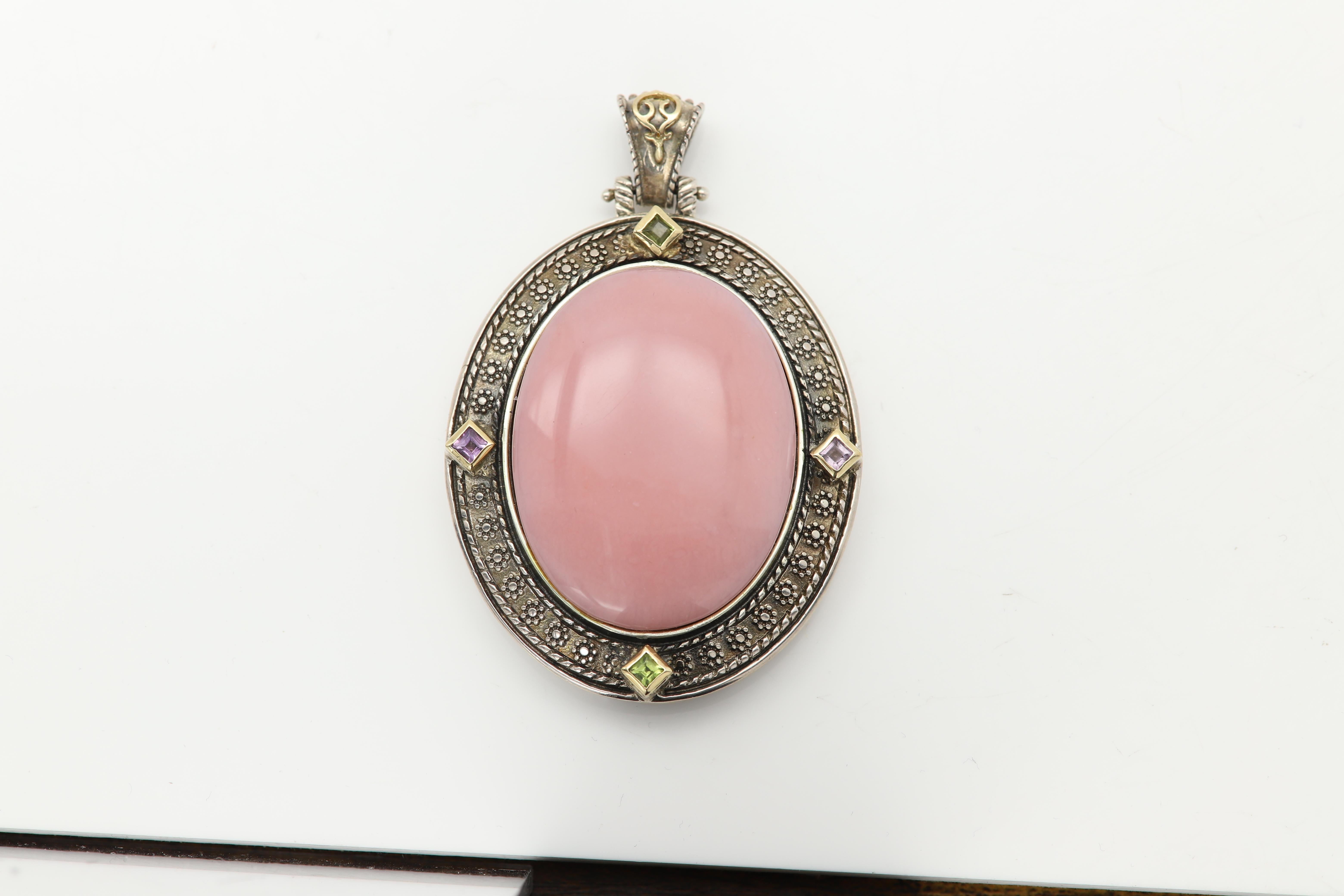 Donna Opale rosa grande ciondolo vintage in pietra naturale Argento 925 e 18k in vendita
