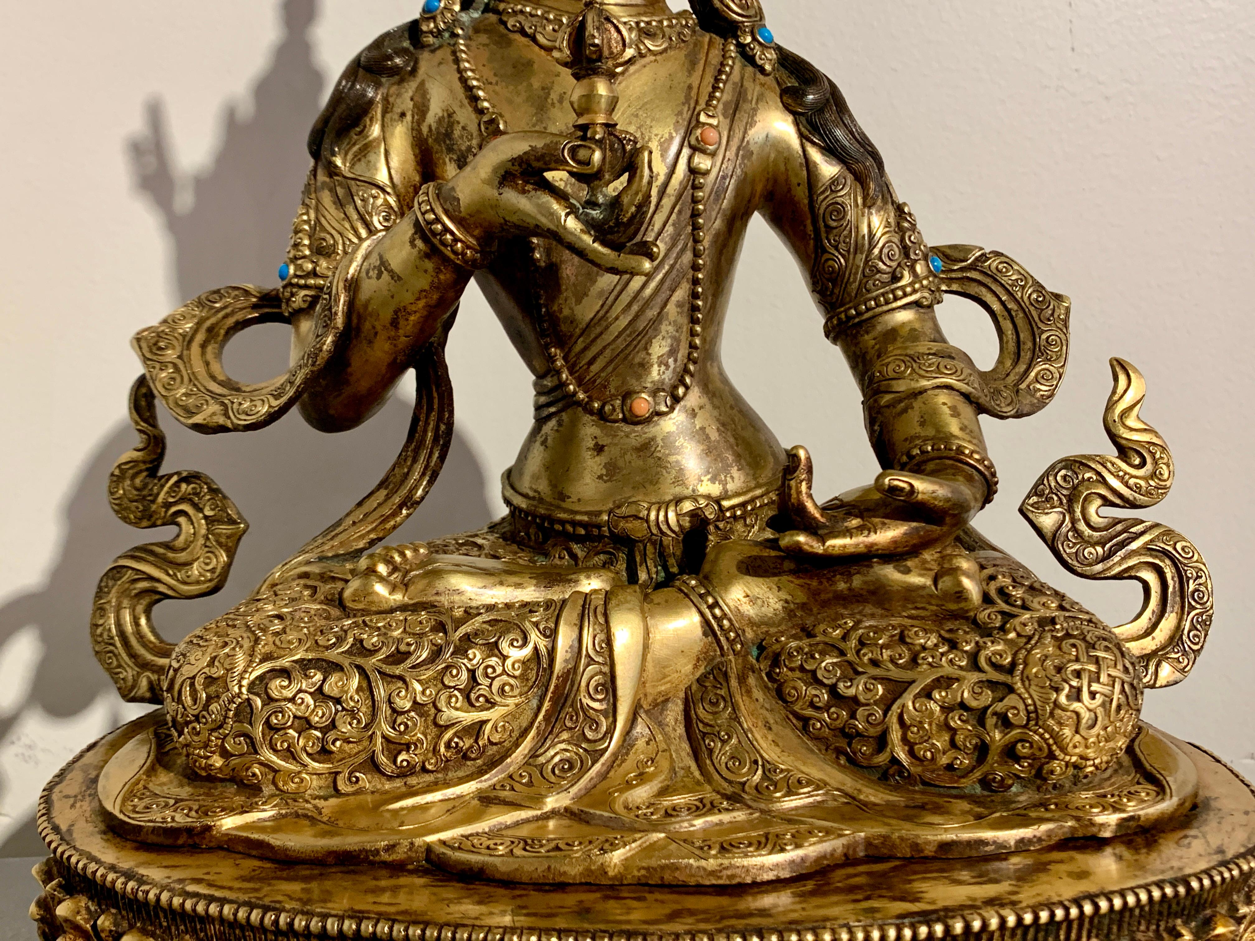 Large Vintage Nepalese Gilt Bronze Vajrasattva Buddha, Mid 20th Century For Sale 10
