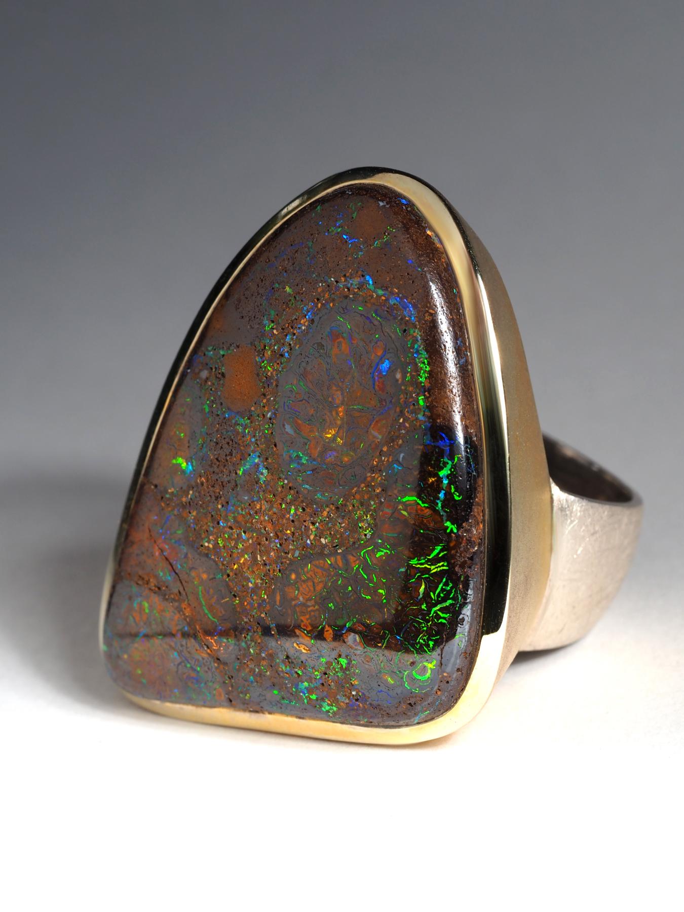 Artisan Large Vintage Opal Ring 18K Gold silver Chunky Rainbow Cabochon Gift unisex For Sale