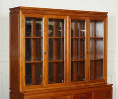 LARGE VINTAGE ORIENTAL CHINESE CARVED SOLID HARDWOOD BOOKCASE DISPLAY CABiNET