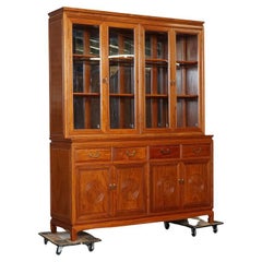 LARGE VINTAGE ORIENTAL CHINESE CARVED SOLID HARDWOOD BOOKCASE DISPLAY CABiNET
