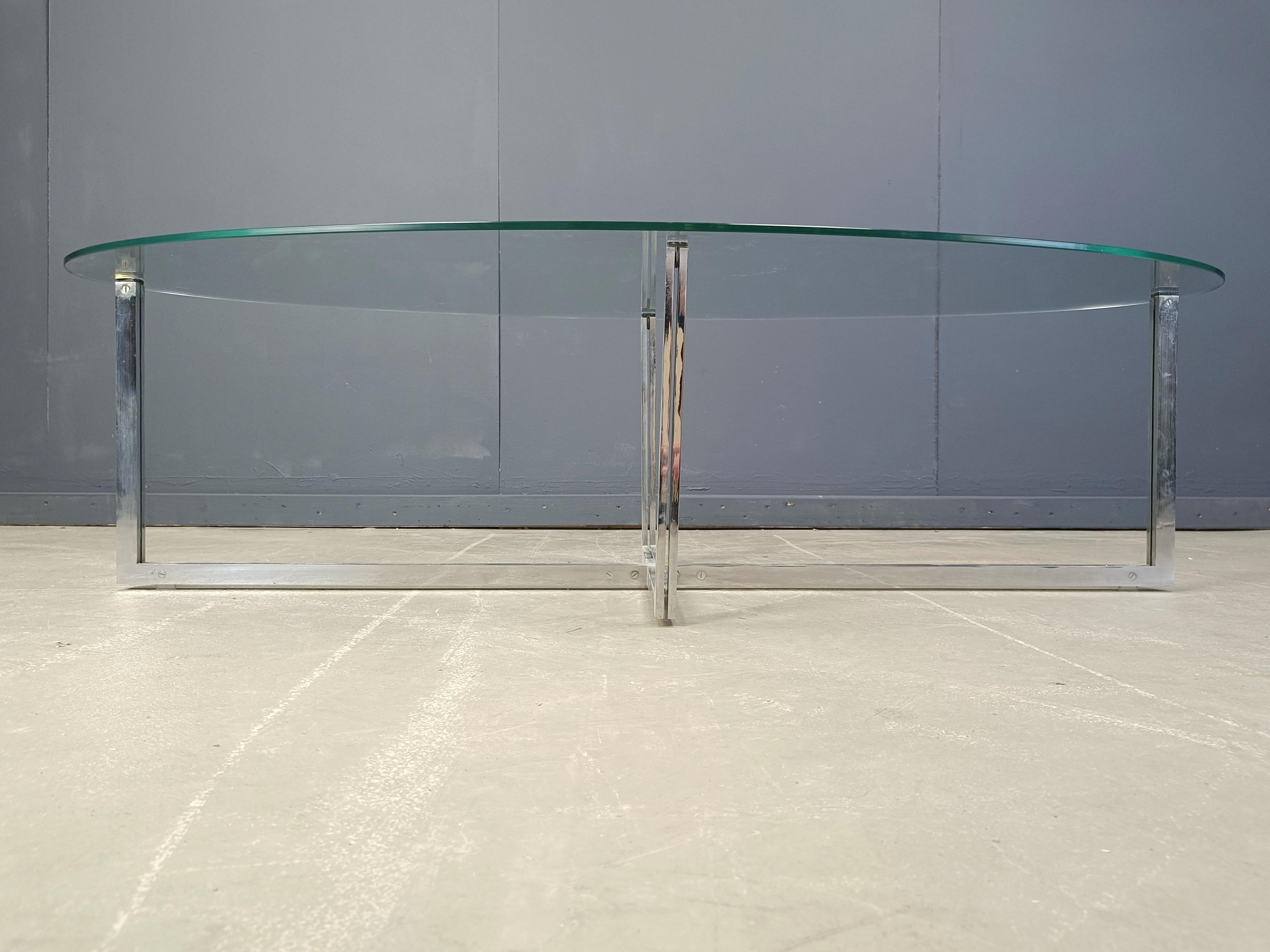 Grande table basse ovale vintage en verre et chrome, années 1970 en vente 2