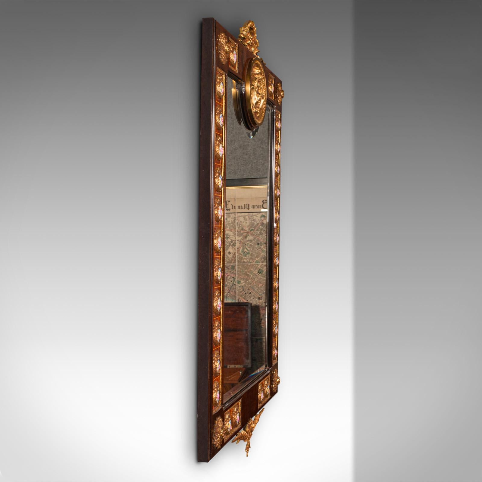 Großer Overmantle-Spiegel im Vintage-Stil, kontinental, Nussbaum, dekorativ, italienisch (Unbekannt) im Angebot