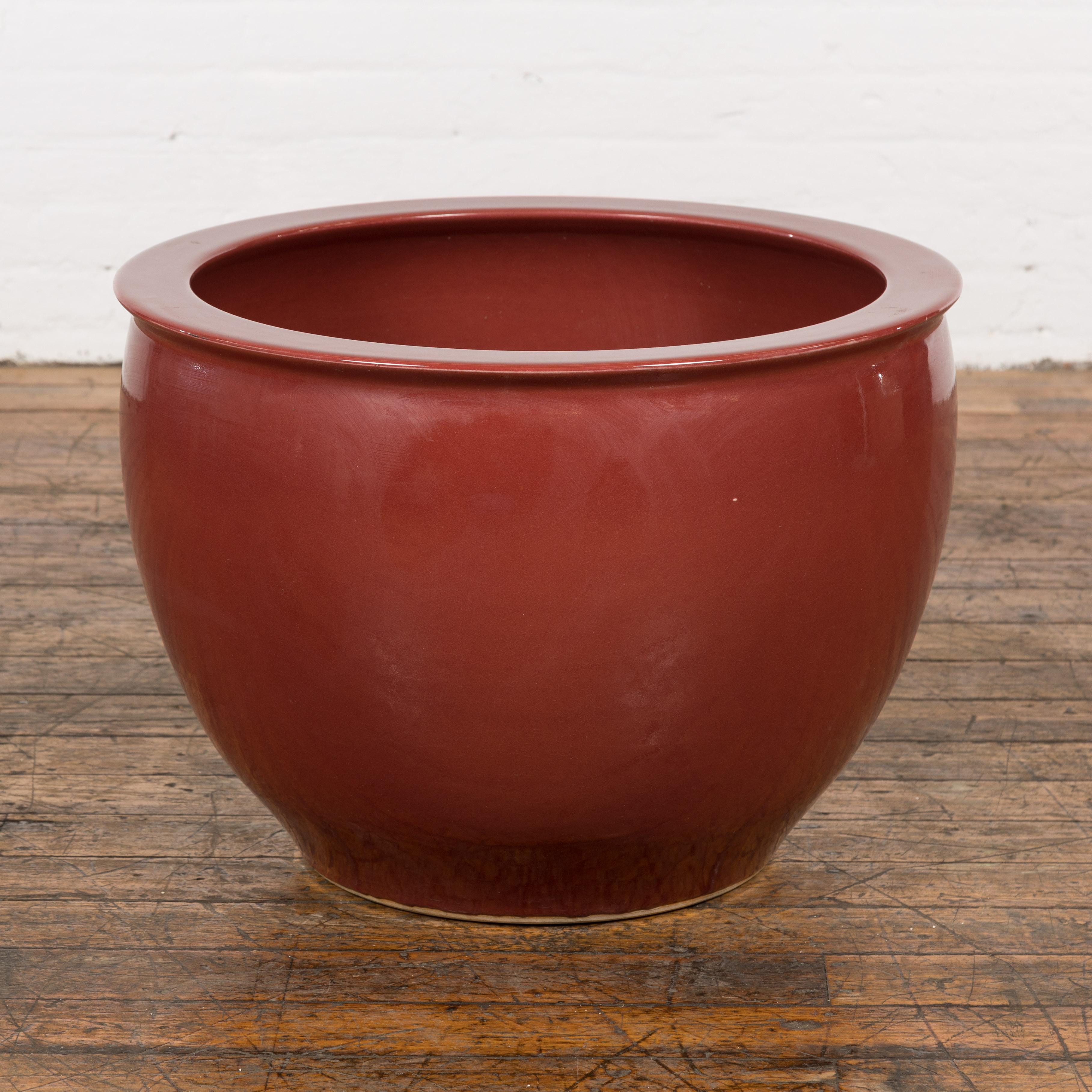 Large Vintage Oxblood Glazed Ceramic Planter with Tapering Lines 5