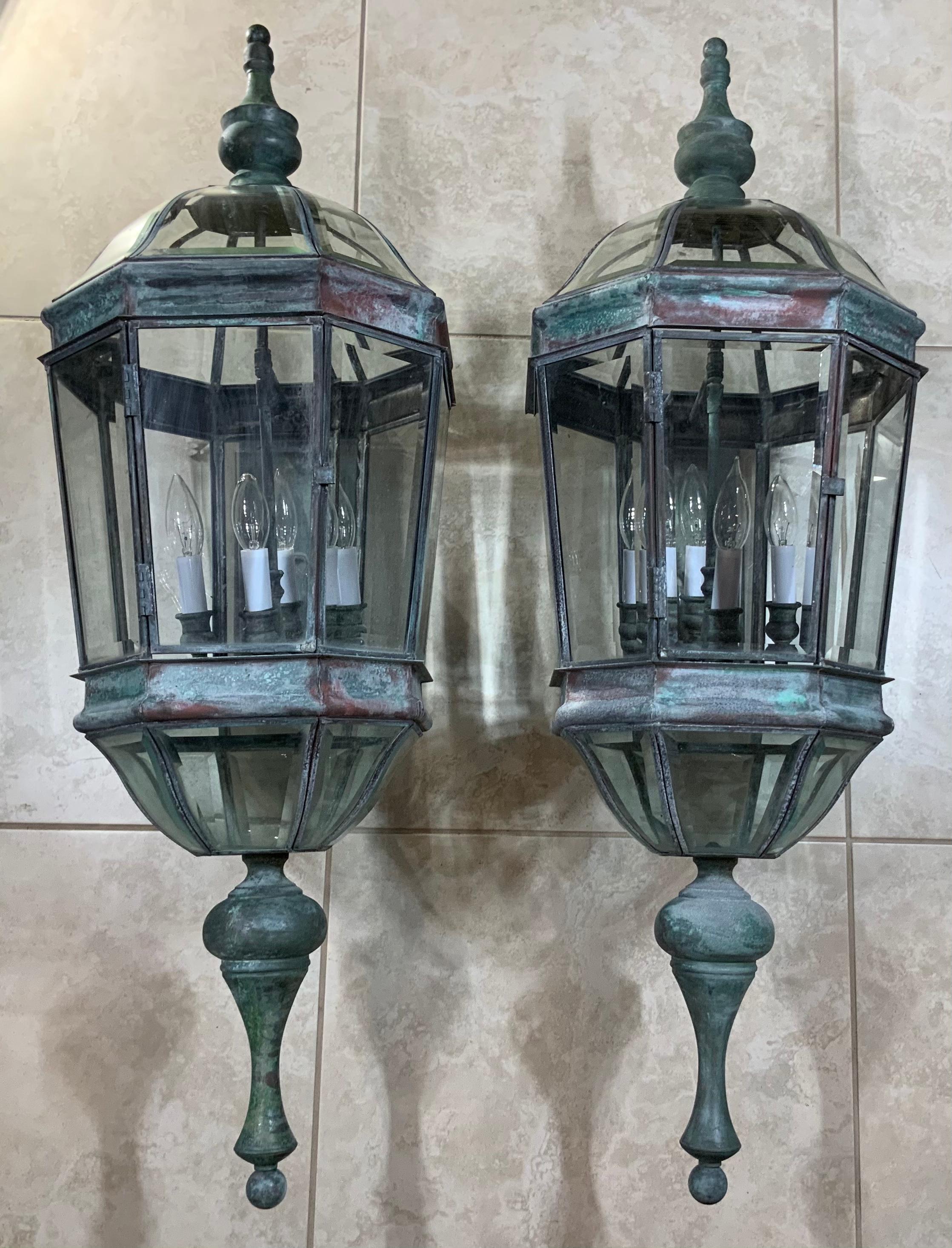 Large Vintage Pair of Handcrafted Wall-Mounted Brass Lantern 10