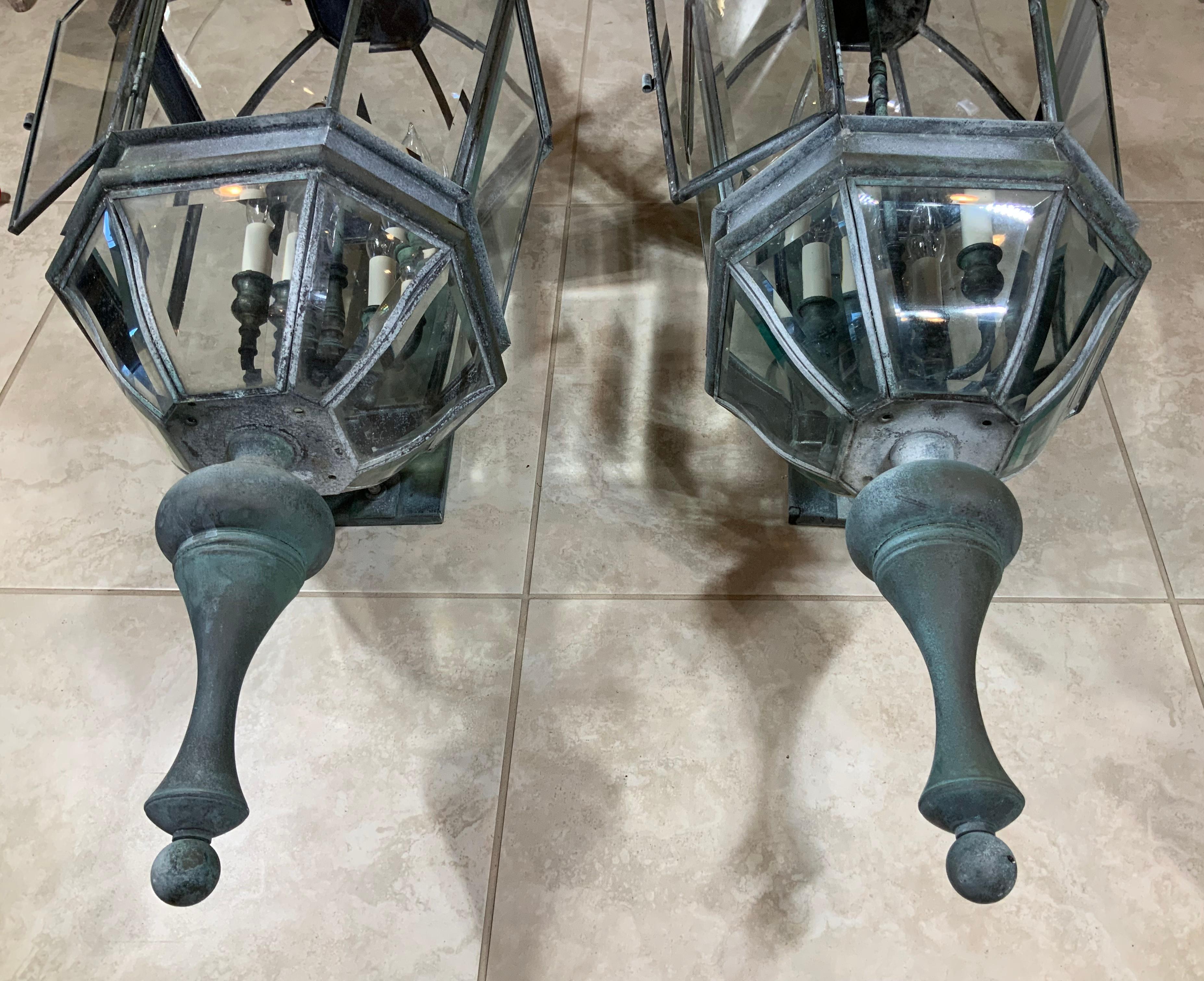 Large Vintage Pair of Handcrafted Wall-Mounted Brass Lantern 1