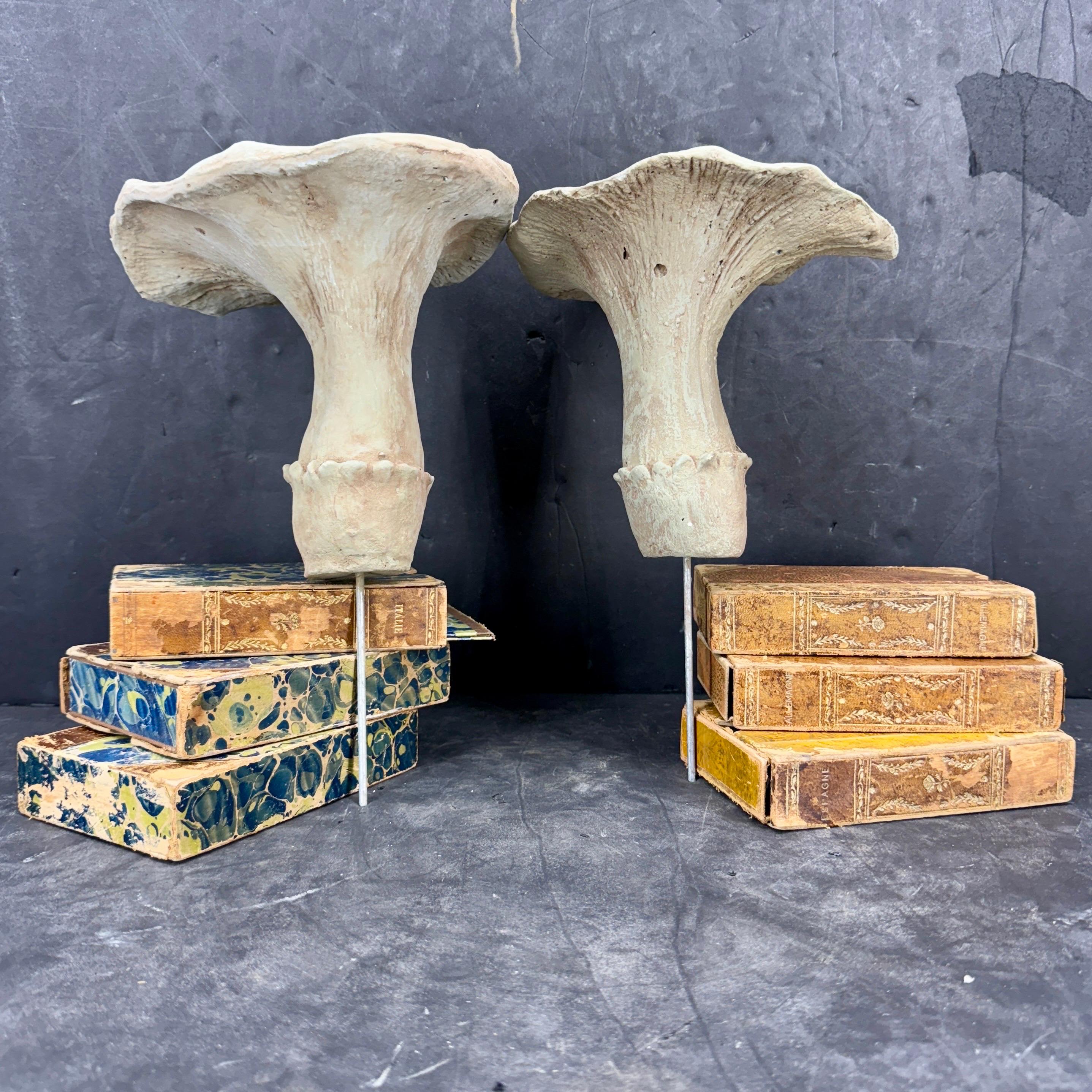 Large Vintage Pair of Two Concrete Chanterelles Mushroom Garden Ornaments For Sale 3