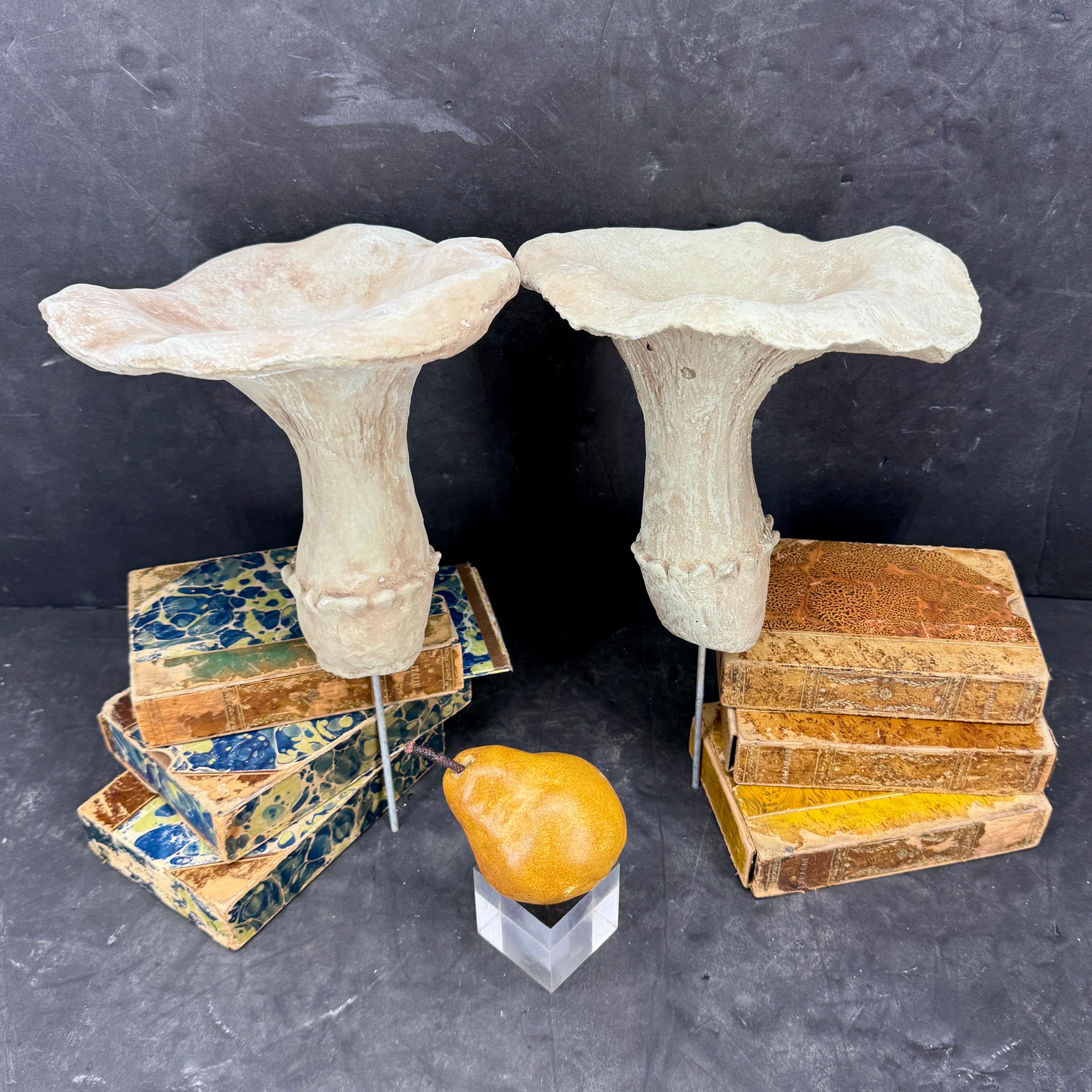 Large Vintage Pair of Two Concrete Chanterelles Mushroom Garden Ornaments For Sale 7