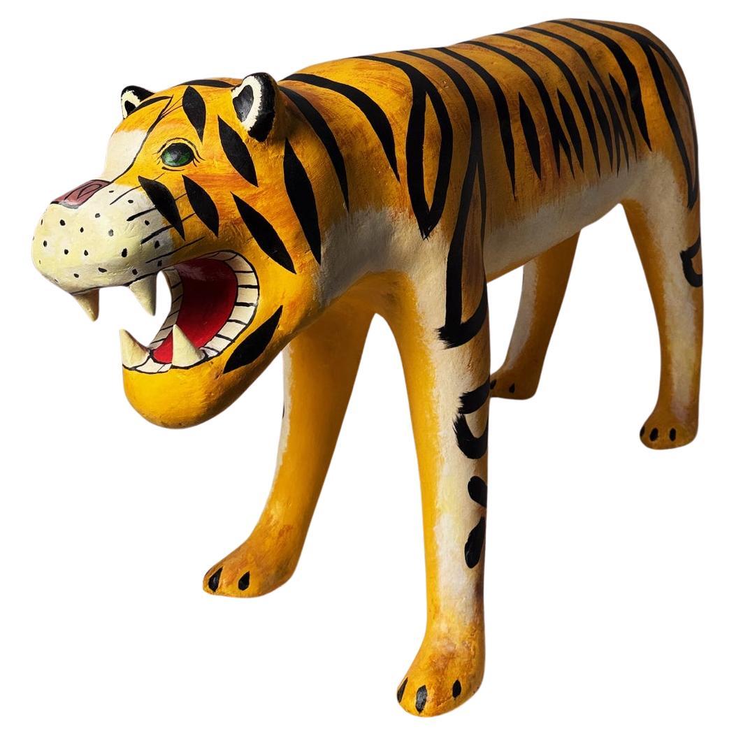 Large Vintage Papier-Mâché Tiger Sculpture, Folk Art Style, 1970s – Hand-Painted
