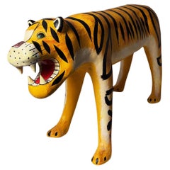 Large Vintage Papier-Mâché Tiger Sculpture, Folk Art Style, 1970s – Hand-Painted