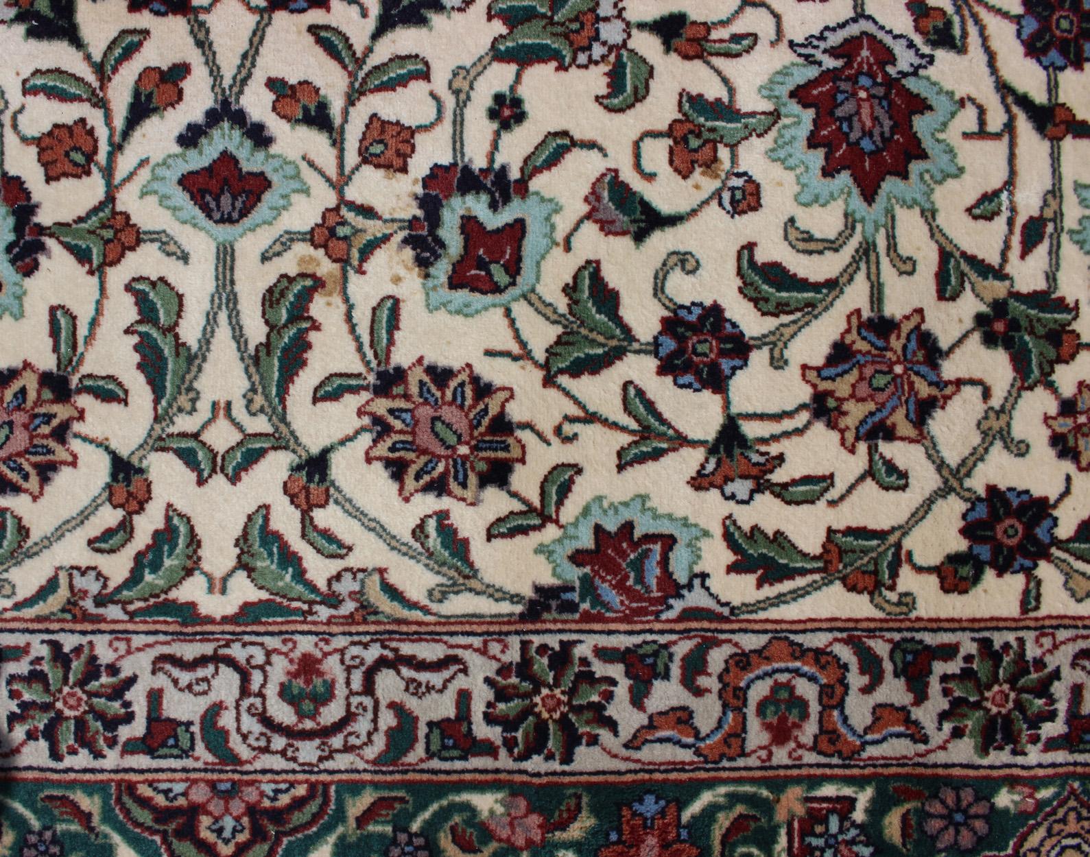 Large Vintage Persian Fine Tabriz Rug with Floral Medallion Design For Sale 8