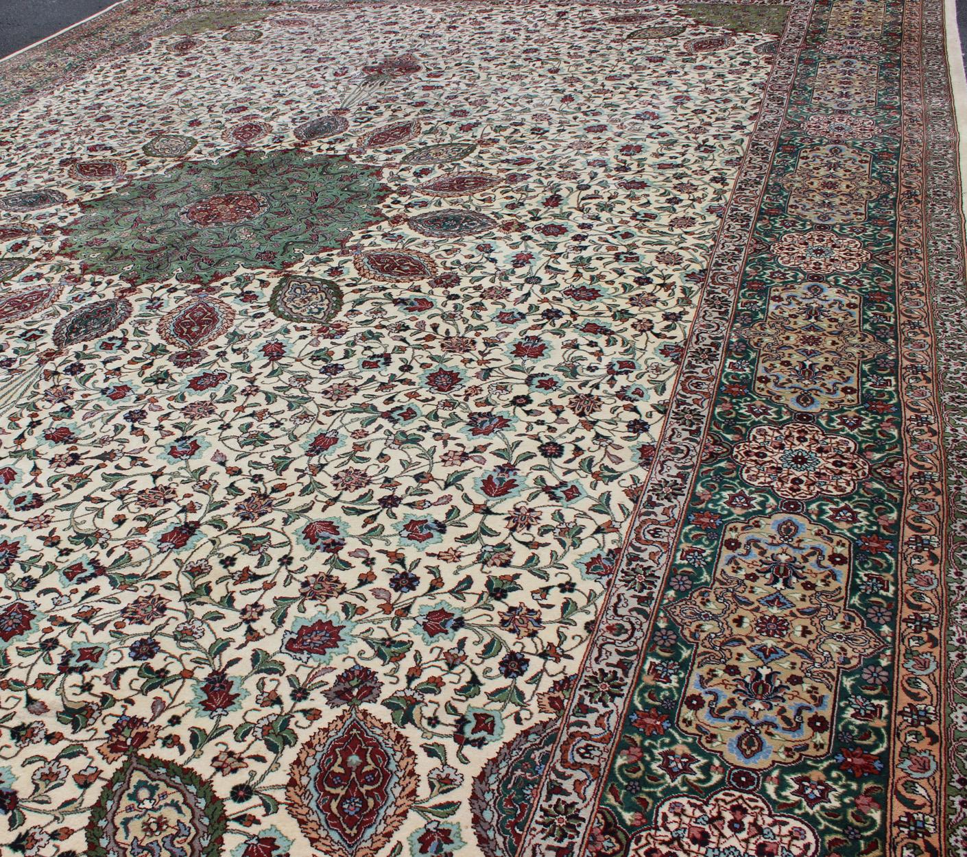20th Century Large Vintage Persian Fine Tabriz Rug with Floral Medallion Design For Sale