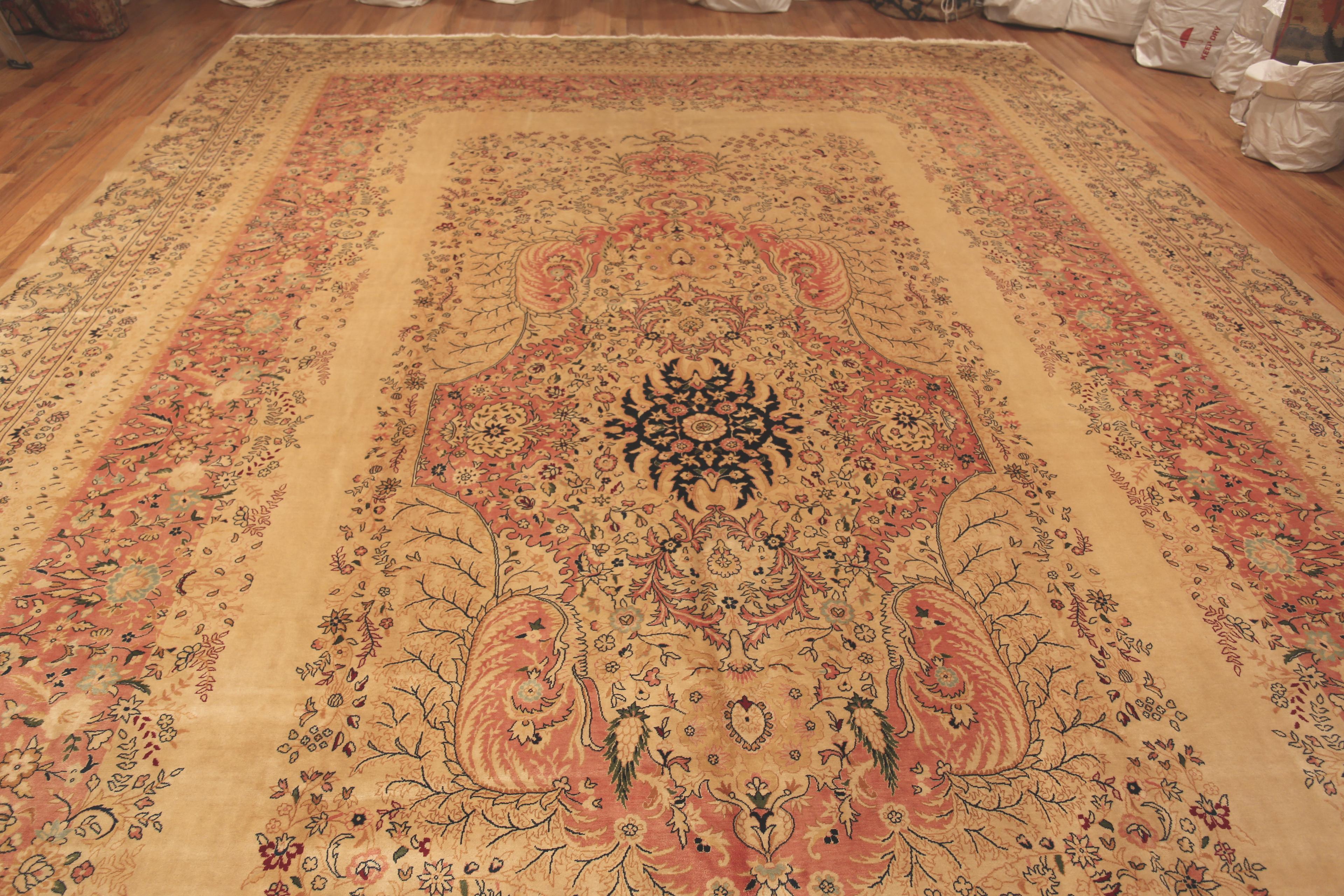 Nazmiyal Collection Large Vintage Persian Kerman Rug, Country of origin / rug type: Persian rug, Circa date: 1950. Size: 13 ft x 19 ft 9 in (3.96 m x 6.02 m)