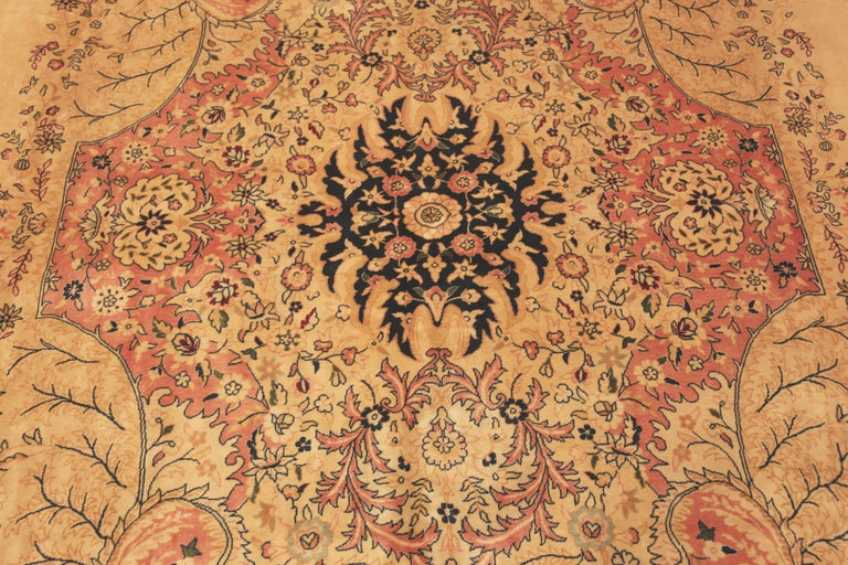 Wool Large Vintage Persian Kerman Rug. 13 ft x 19 ft 9 in
