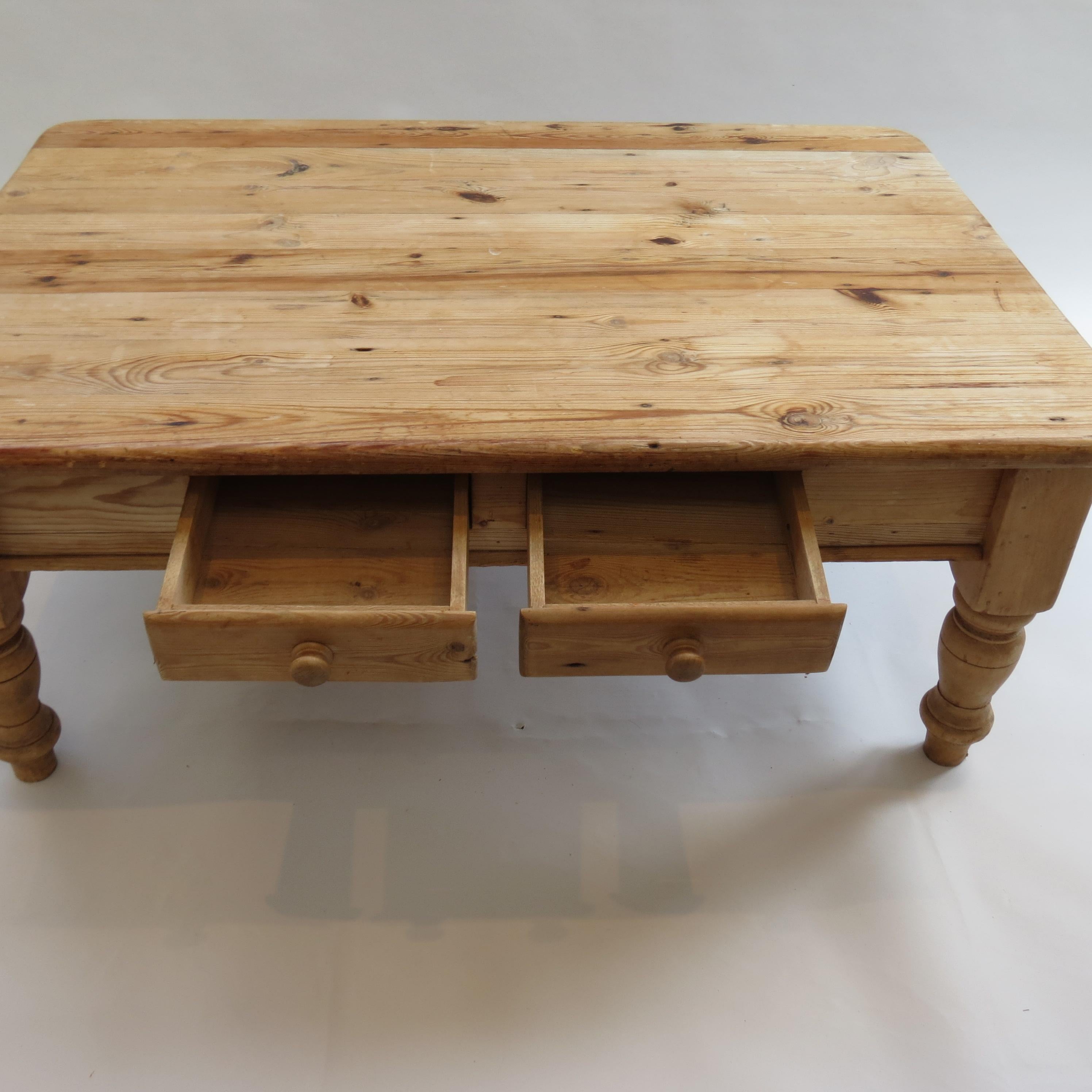 20th Century Large Vintage Pine Coffee Table For Sale