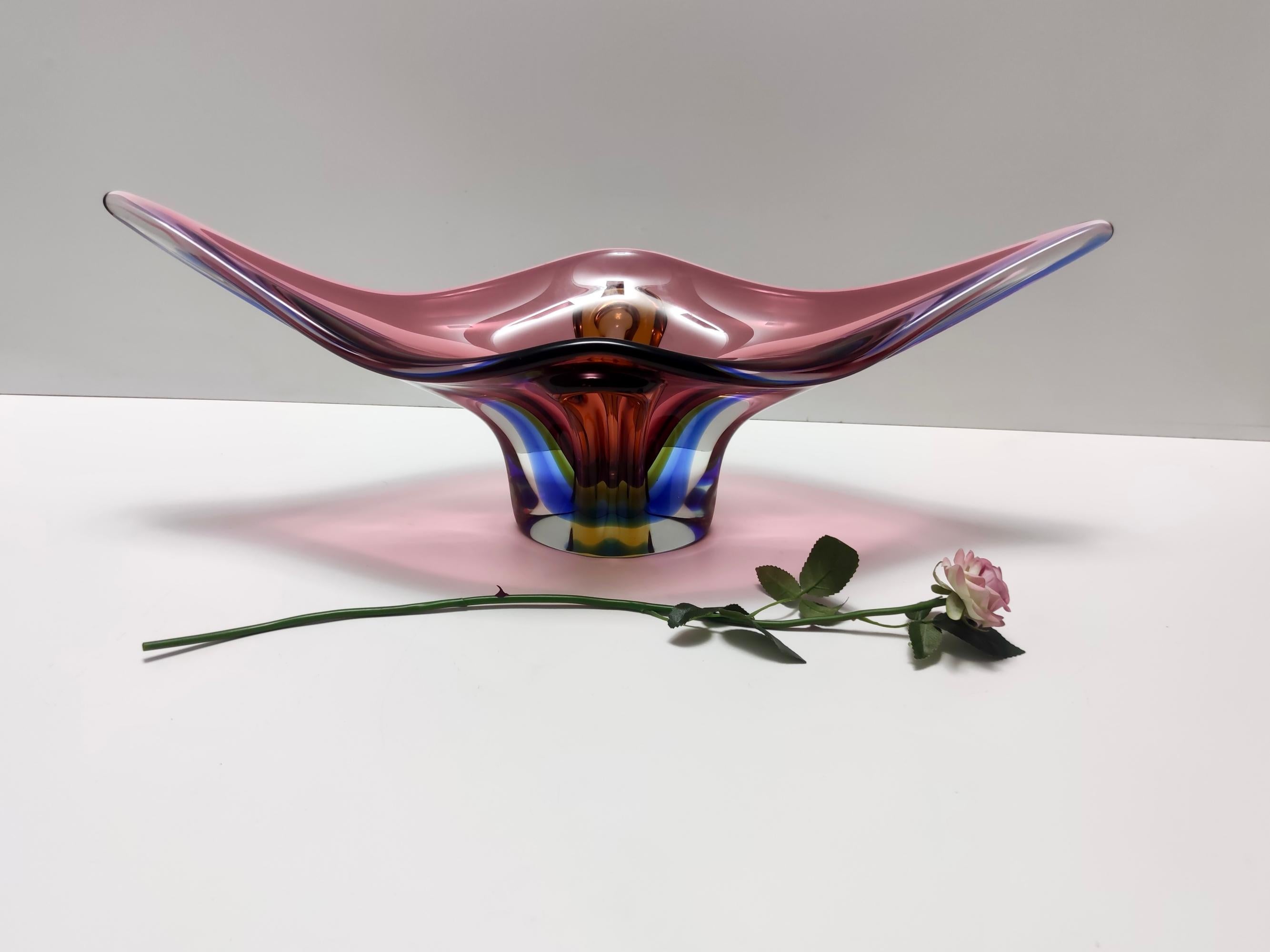 Mid-Century Modern Grand bol ou centre de table en verre Sommerso rose vintage attribué à Flavio Poli Italie en vente