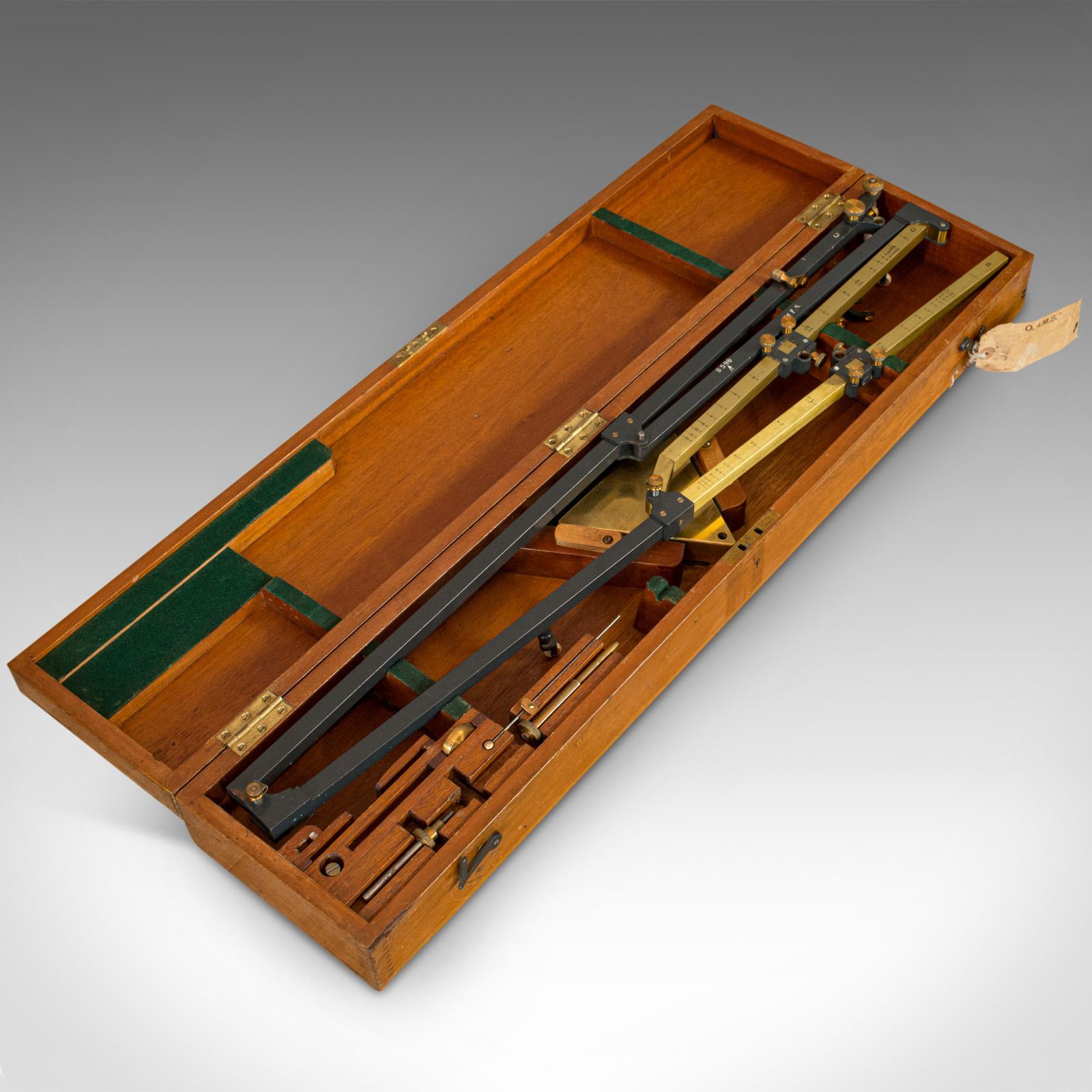 Grand Pantagraphe Vintage, Anglais, Laiton, Instrument de Mapping scientifique en vente 4