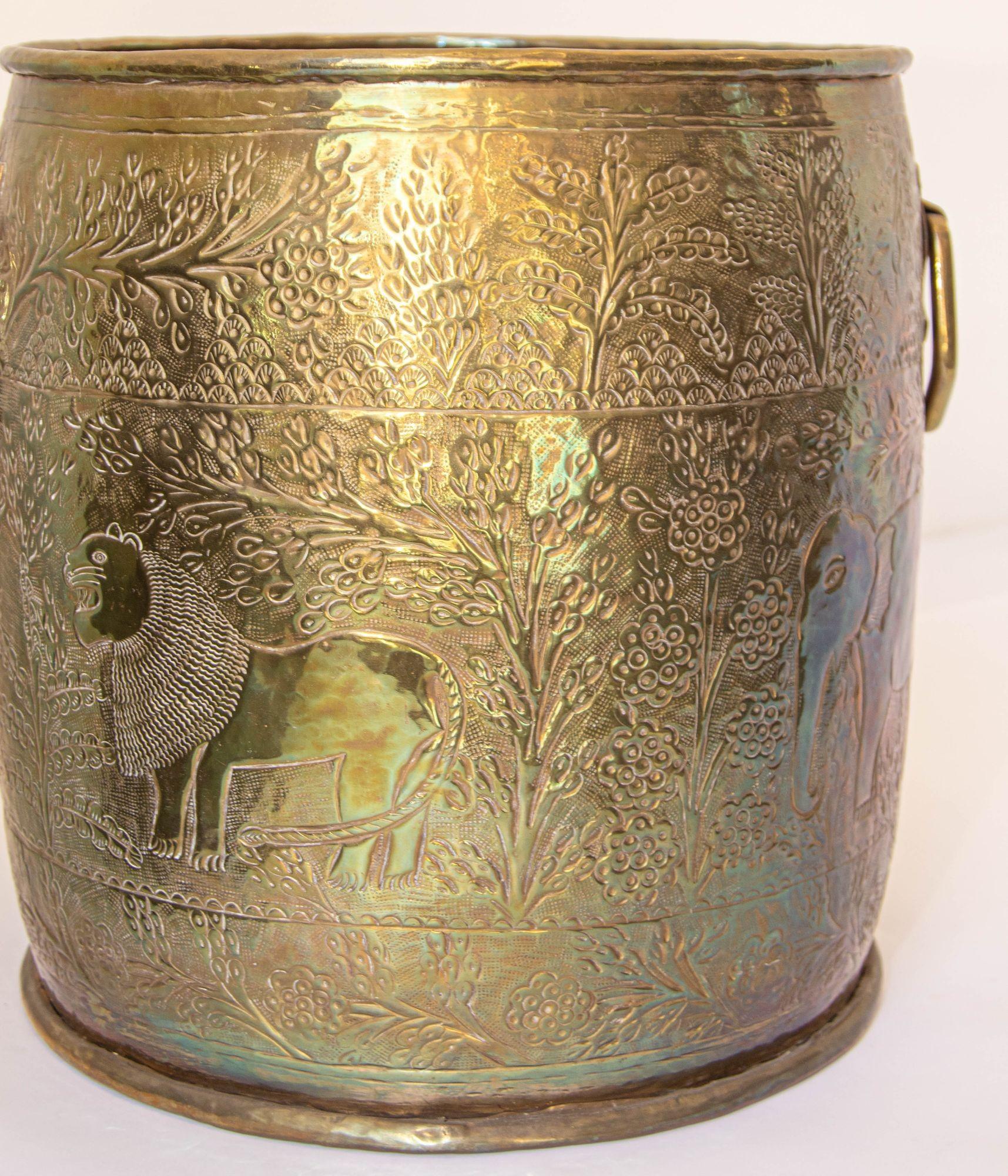 Large Vintage Polished Brass Planters Anglo Raj Hammered Jungle Design a Pair For Sale 6