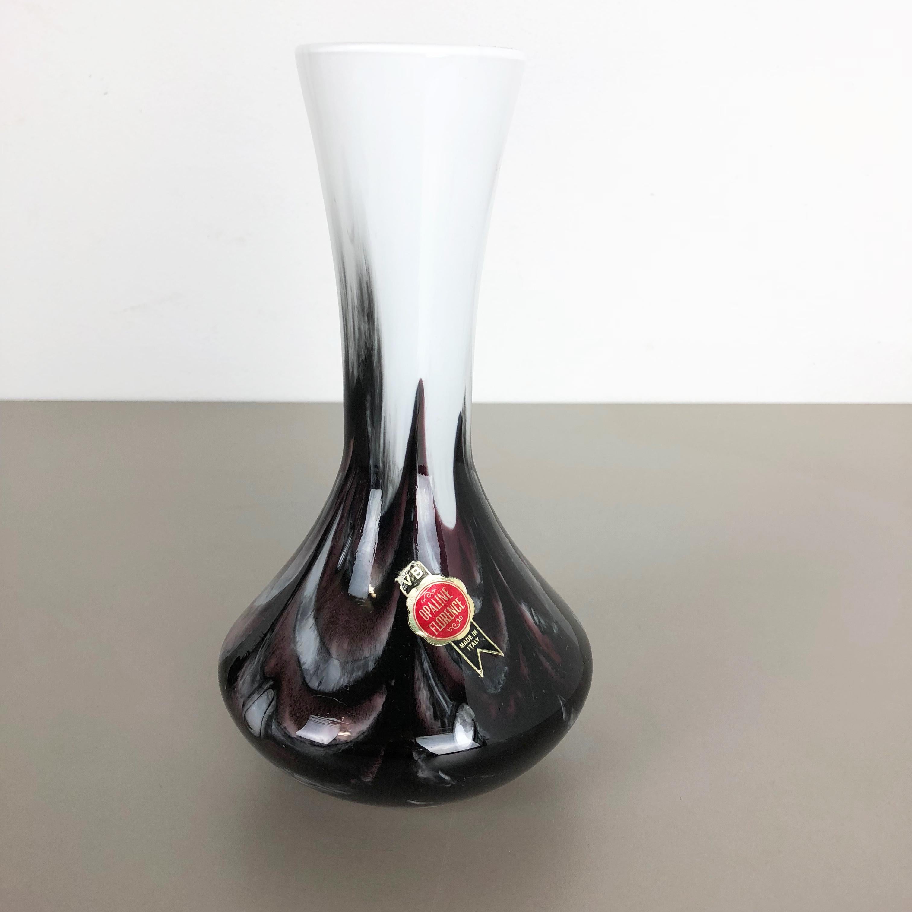 Article:

Pop Art Vase


Producer:

Opaline Florence



Decade:

1970s


Description:

Original vintage 1970s Pop Art hand blown vase made in Italy by Opaline Florence. Made of high quality Italian opal glass.
lovely 1970s Pop Art flame coloration