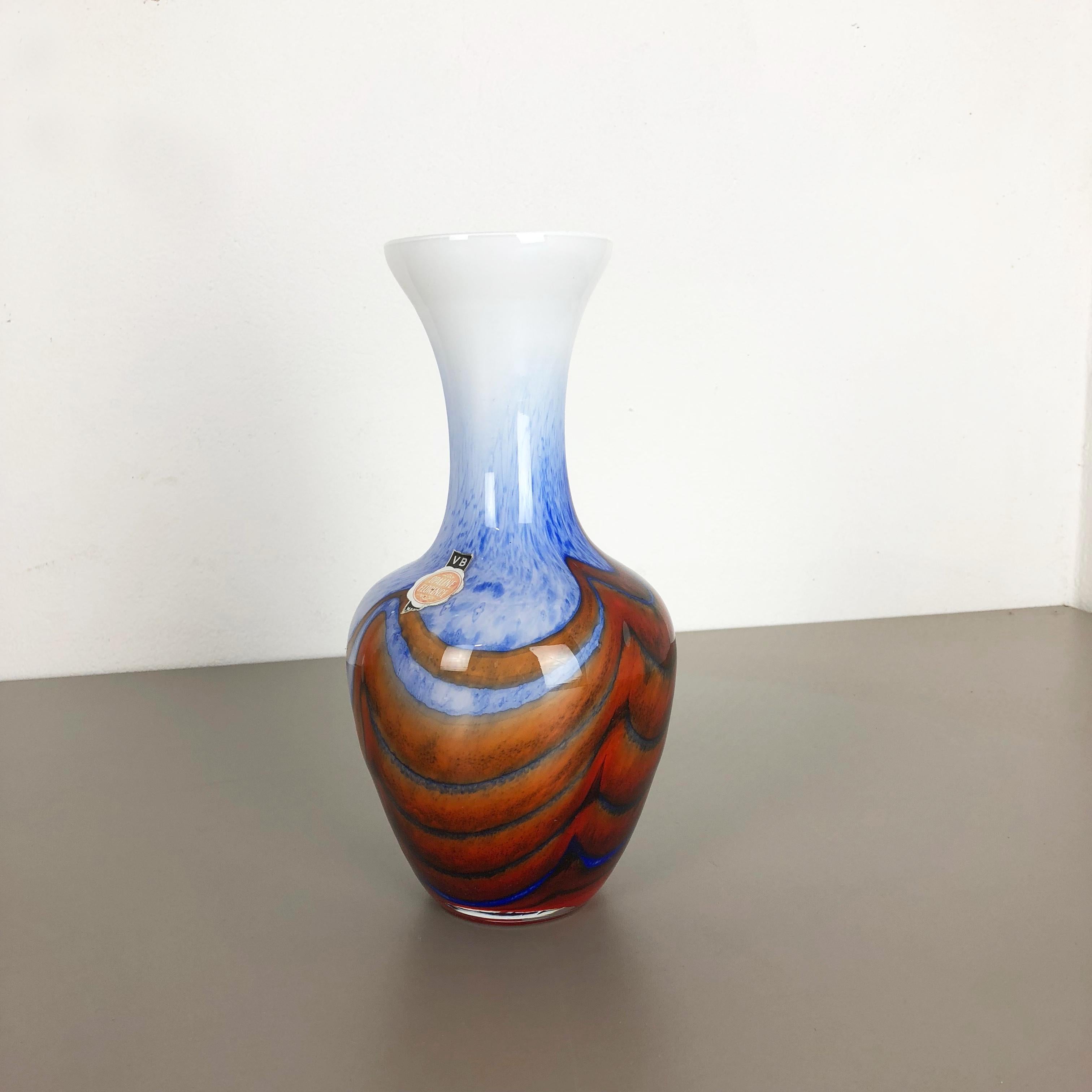 Article:

Pop Art vase


Producer:

Opaline Florence




Decade:

1970s


Descriptions:

Original vintage 1970s Pop Art hand blown vase made in Italy by Opaline Florence. Made of high quality italian opal glass.
Lovely 1970s Pop Art coloration in