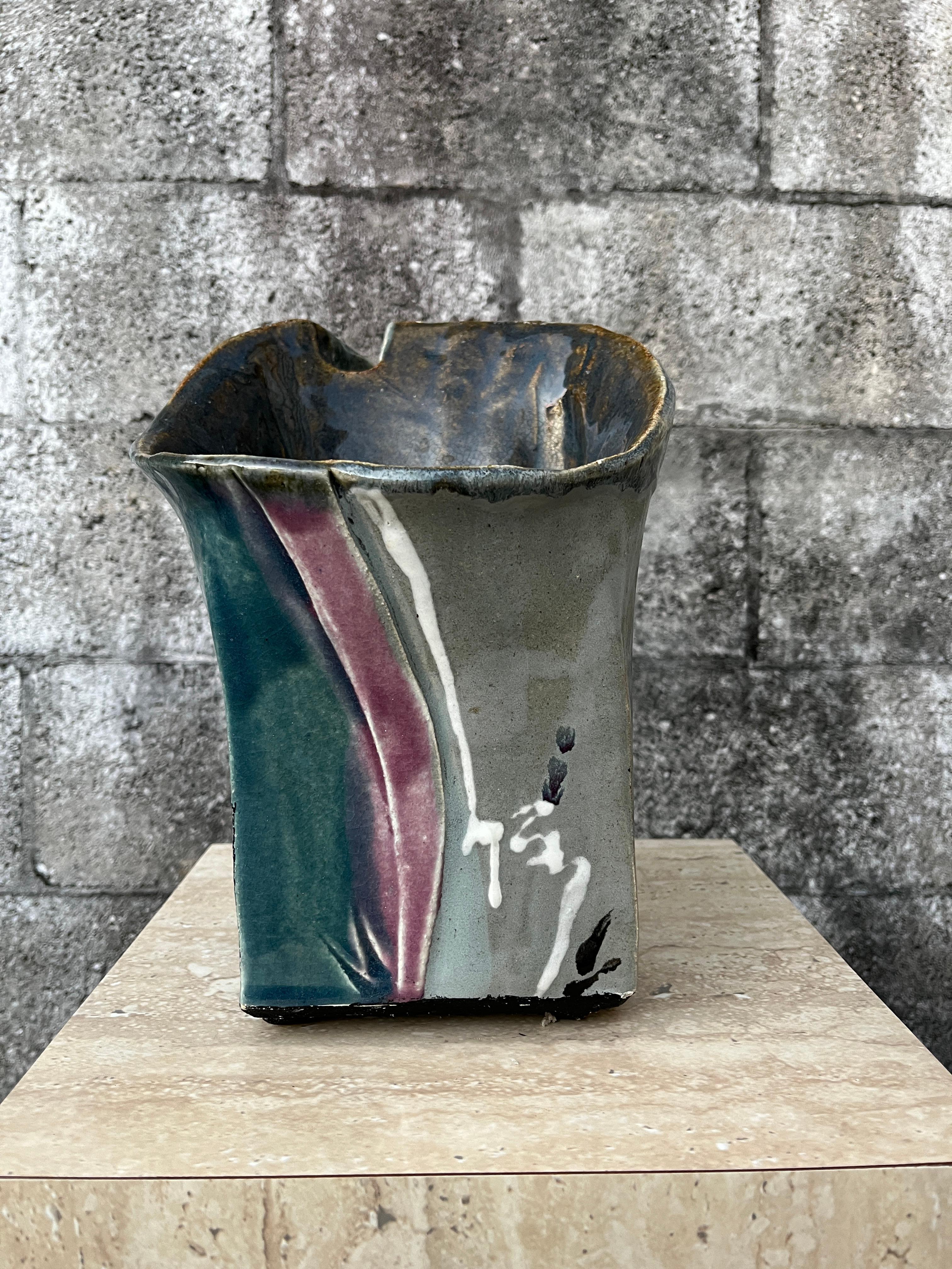 Grande vaso post-moderno a due pezzi di Studio Pottery. Circa anni '80 in vendita 4