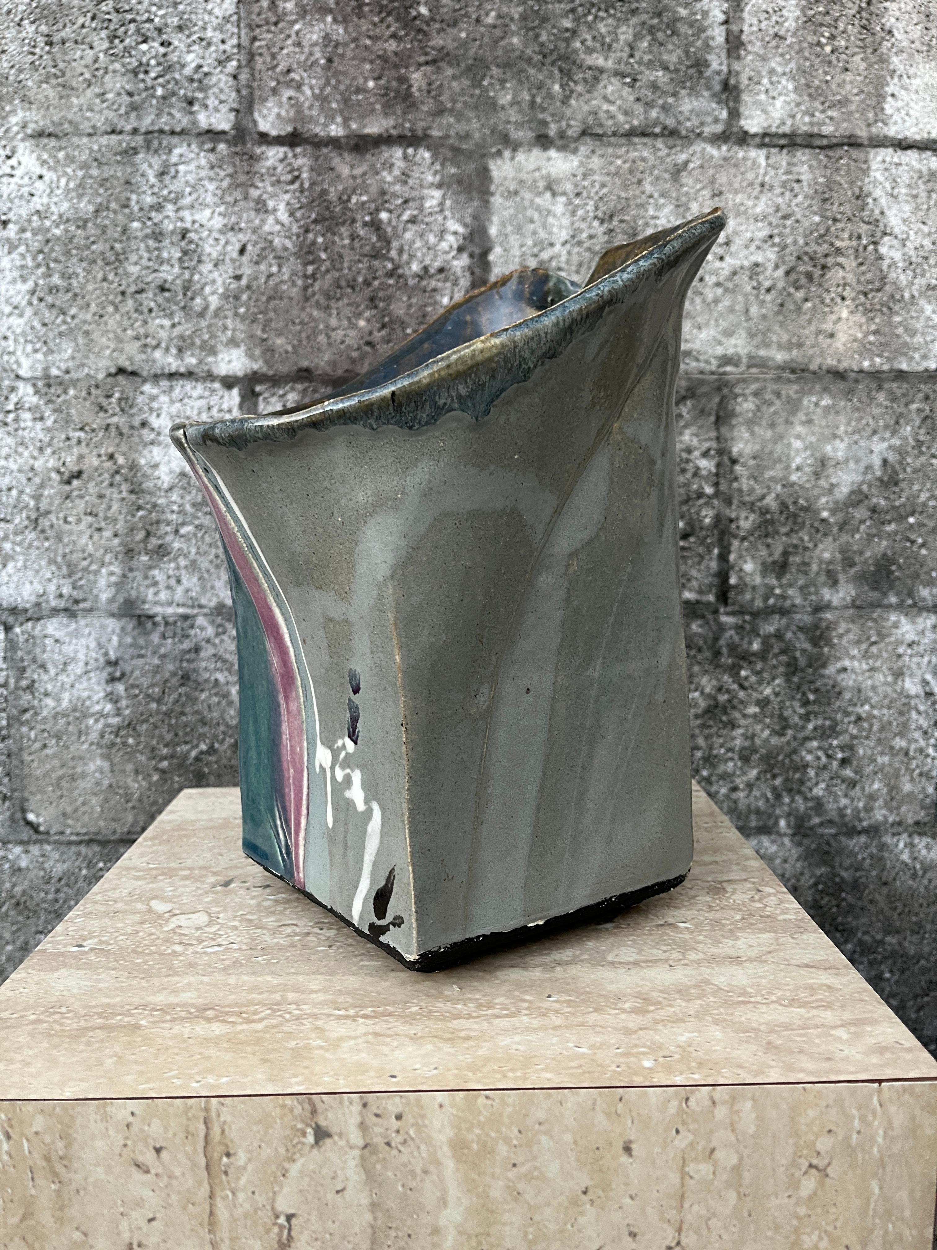 Grande vaso post-moderno a due pezzi di Studio Pottery. Circa anni '80 in vendita 5