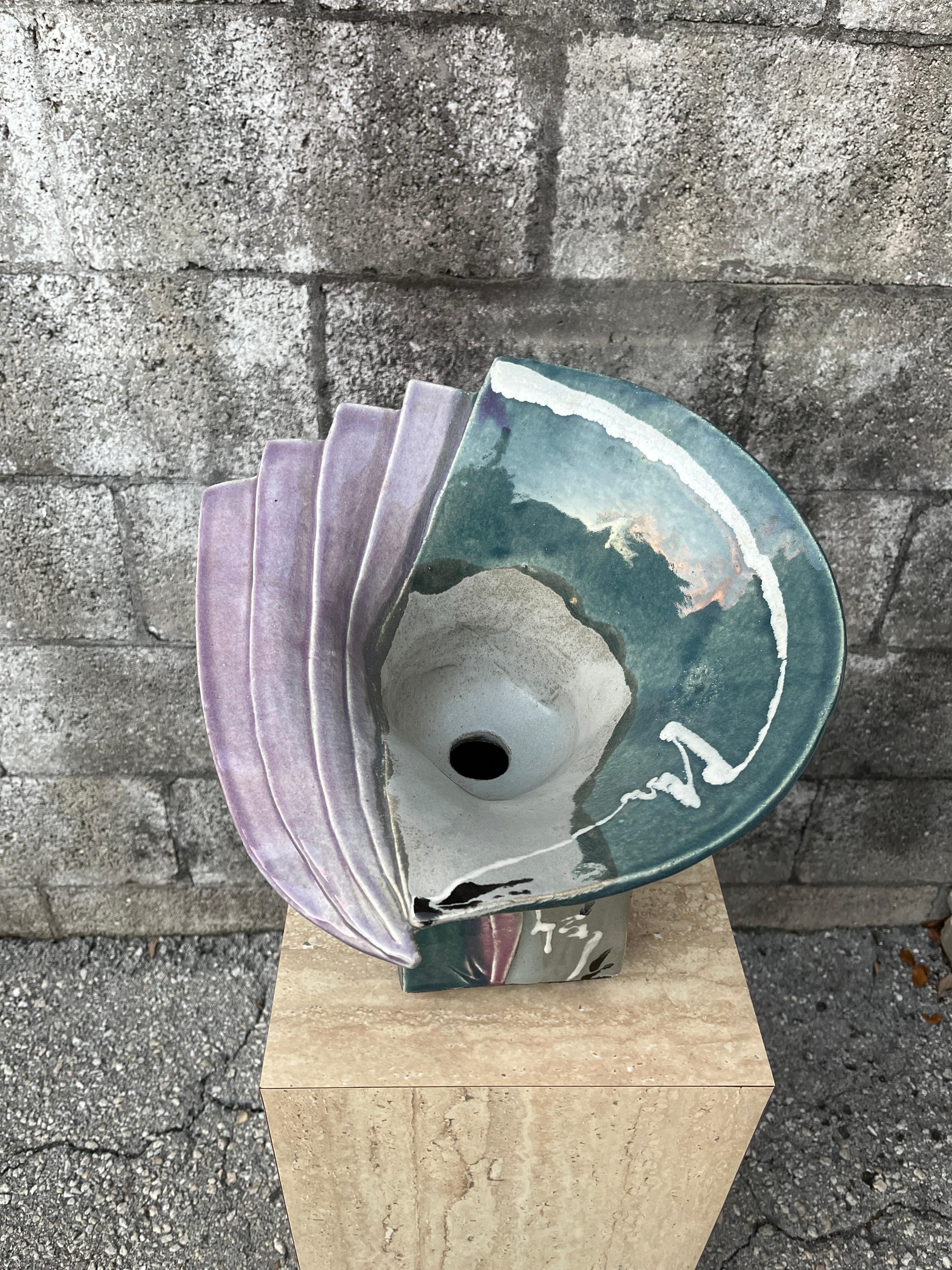 Americano Grande vaso post-moderno a due pezzi di Studio Pottery. Circa anni '80 in vendita