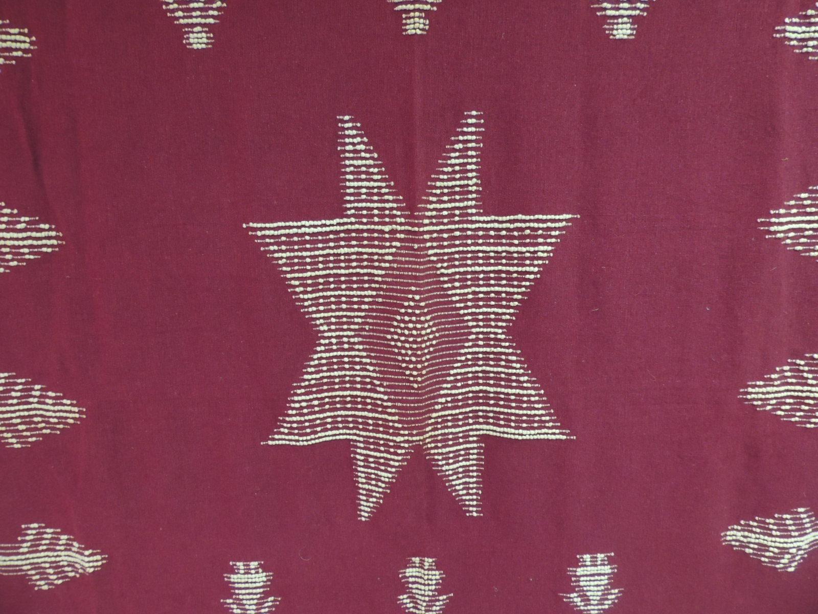 Large vintage Turkish red and natural wool handwoven blanket.
Handcrafted woven wool blanket (raised pattern) depicting human figures, trees and a large star in the center.
Excellent conditions.
Size: 80